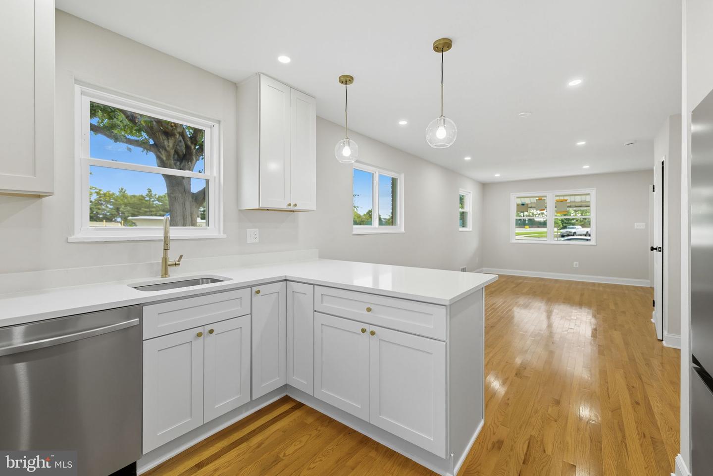 5916 8TH ST NE, WASHINGTON, District Of Columbia 20011, 3 Bedrooms Bedrooms, ,2 BathroomsBathrooms,Residential,For sale,5916 8TH ST NE,DCDC2223614 MLS # DCDC2223614