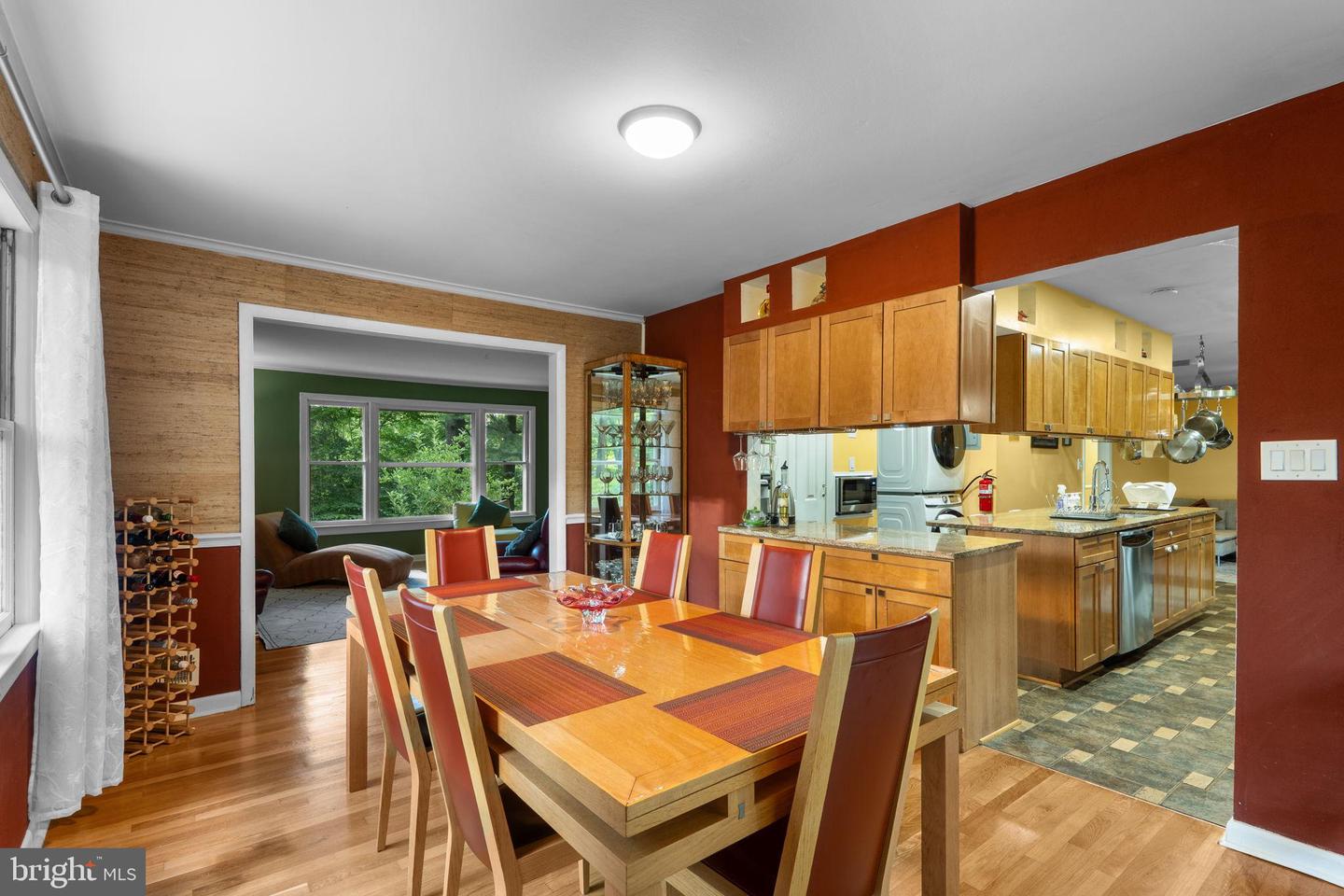 3706 QUAINT ACRES CIR, FALLS CHURCH, Virginia 22041, 5 Bedrooms Bedrooms, 16 Rooms Rooms,3 BathroomsBathrooms,Residential,For sale,3706 QUAINT ACRES CIR,VAFX2268822 MLS # VAFX2268822