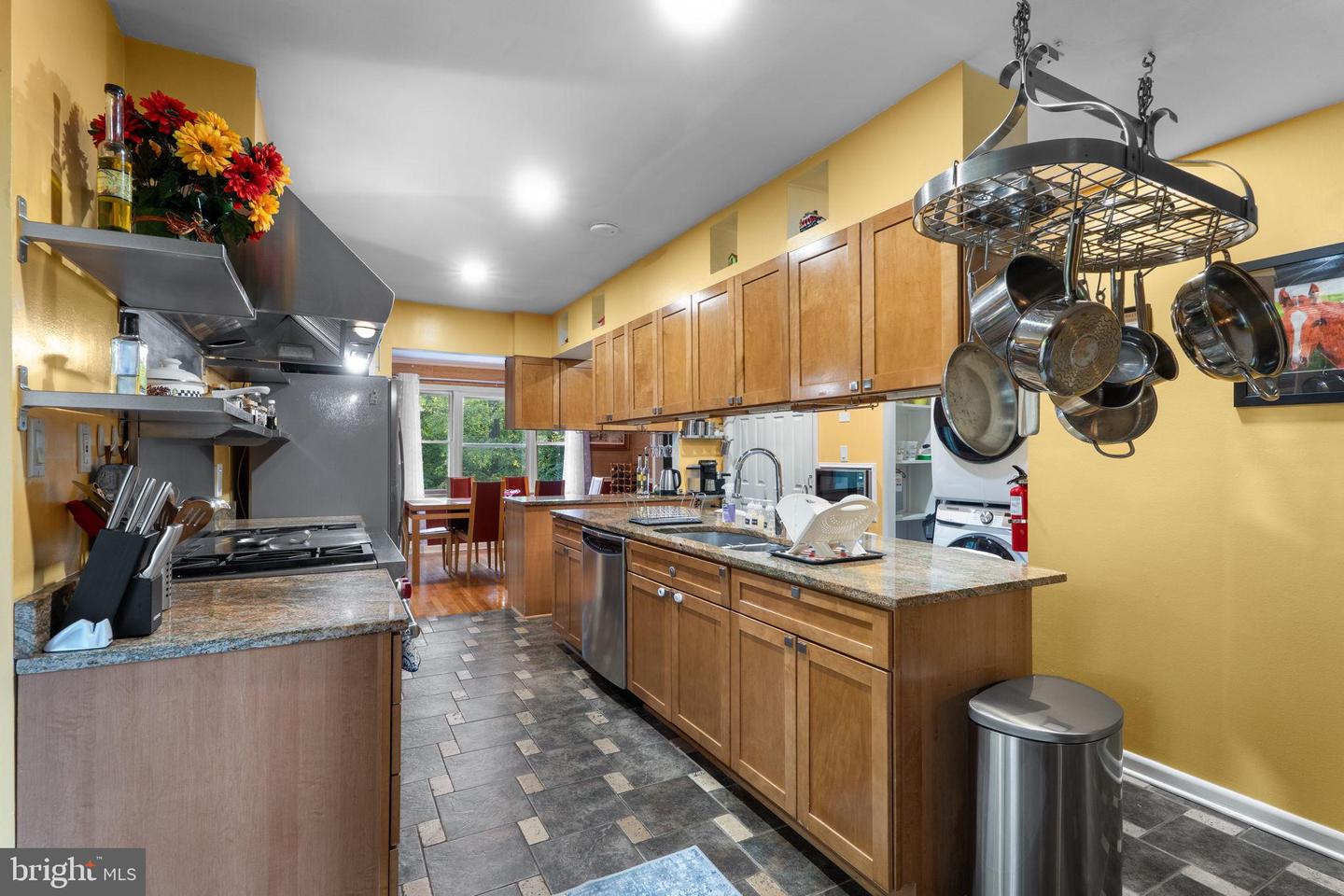 3706 QUAINT ACRES CIR, FALLS CHURCH, Virginia 22041, 5 Bedrooms Bedrooms, 16 Rooms Rooms,3 BathroomsBathrooms,Residential,For sale,3706 QUAINT ACRES CIR,VAFX2268822 MLS # VAFX2268822