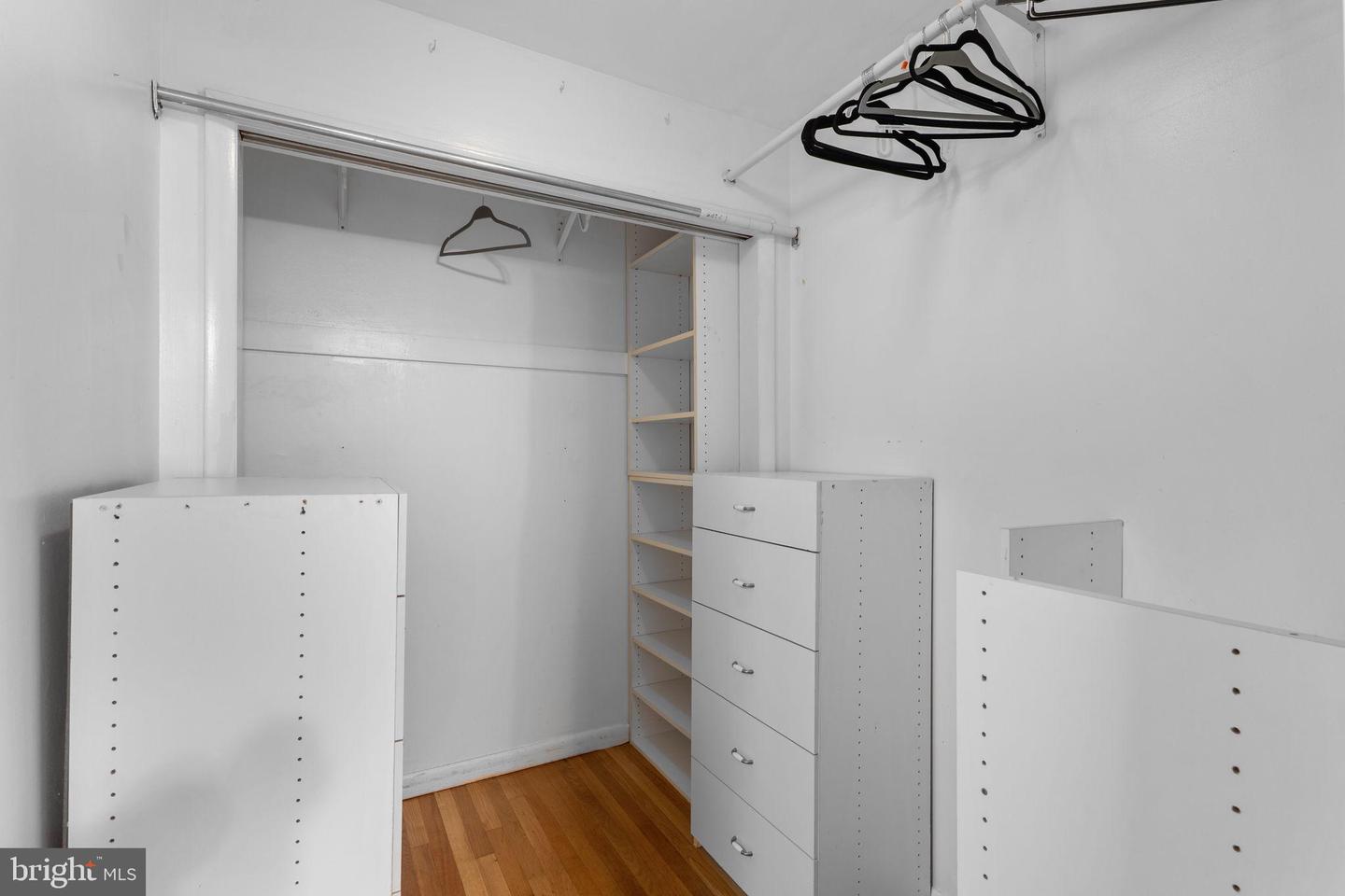 3706 QUAINT ACRES CIR, FALLS CHURCH, Virginia 22041, 5 Bedrooms Bedrooms, 16 Rooms Rooms,3 BathroomsBathrooms,Residential,For sale,3706 QUAINT ACRES CIR,VAFX2268822 MLS # VAFX2268822