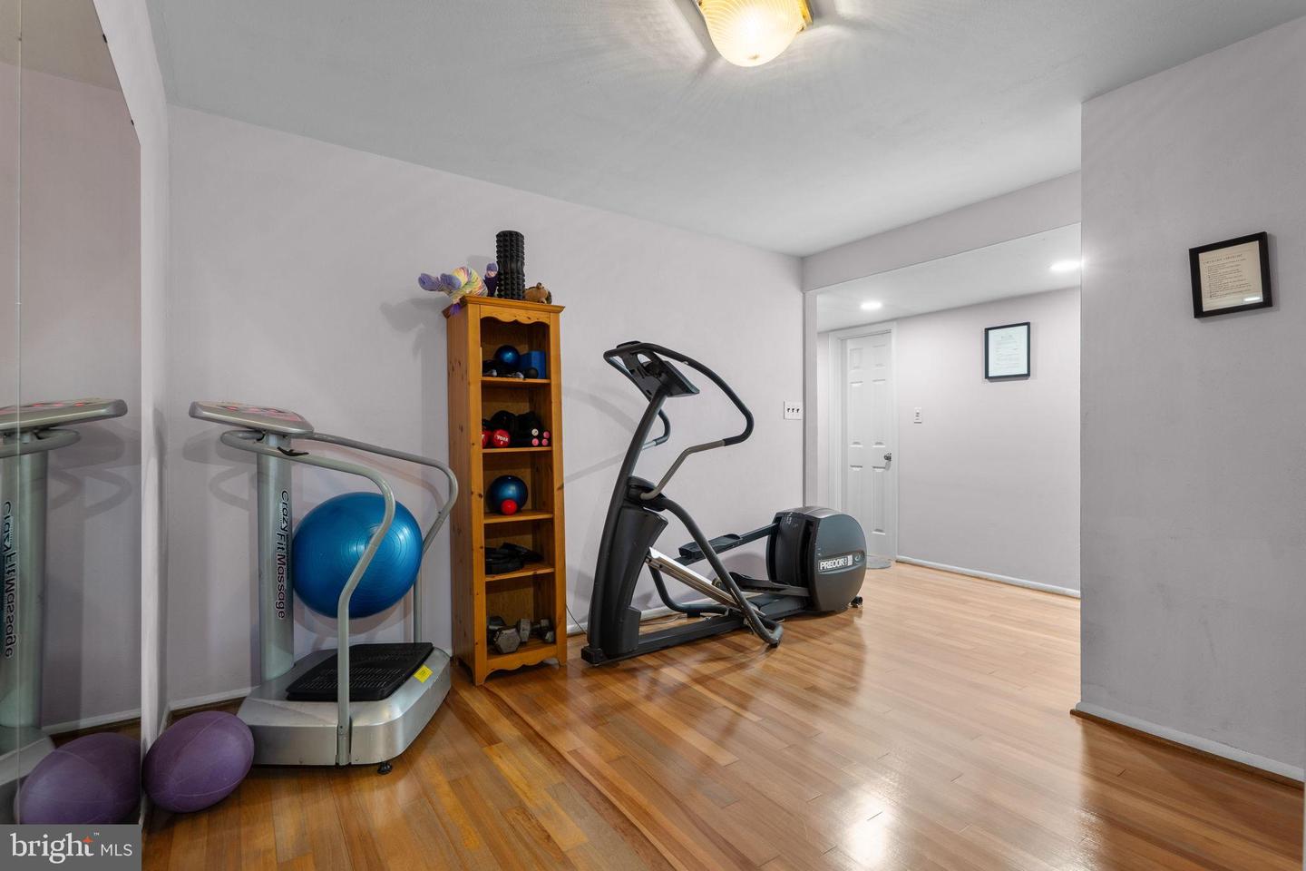 3706 QUAINT ACRES CIR, FALLS CHURCH, Virginia 22041, 5 Bedrooms Bedrooms, 16 Rooms Rooms,3 BathroomsBathrooms,Residential,For sale,3706 QUAINT ACRES CIR,VAFX2268822 MLS # VAFX2268822