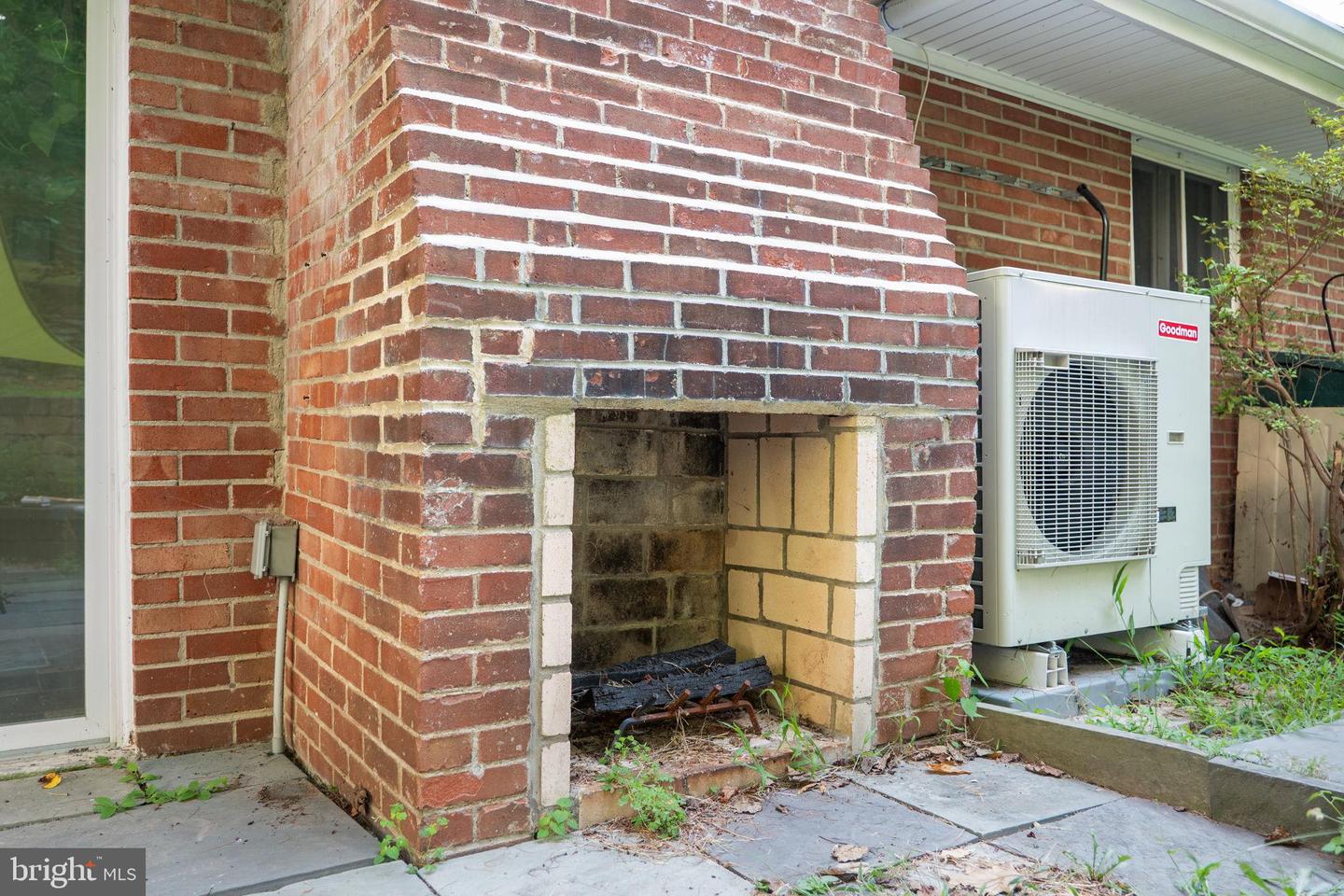 3706 QUAINT ACRES CIR, FALLS CHURCH, Virginia 22041, 5 Bedrooms Bedrooms, 16 Rooms Rooms,3 BathroomsBathrooms,Residential,For sale,3706 QUAINT ACRES CIR,VAFX2268822 MLS # VAFX2268822