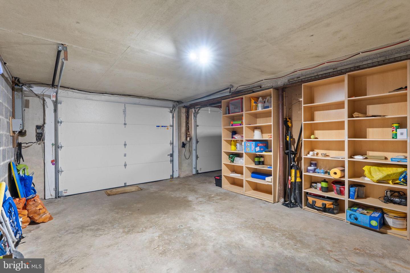 3706 QUAINT ACRES CIR, FALLS CHURCH, Virginia 22041, 5 Bedrooms Bedrooms, 16 Rooms Rooms,3 BathroomsBathrooms,Residential,For sale,3706 QUAINT ACRES CIR,VAFX2268822 MLS # VAFX2268822