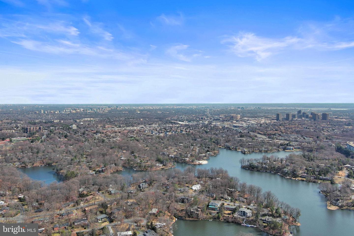 3706 QUAINT ACRES CIR, FALLS CHURCH, Virginia 22041, 5 Bedrooms Bedrooms, 16 Rooms Rooms,3 BathroomsBathrooms,Residential,For sale,3706 QUAINT ACRES CIR,VAFX2268822 MLS # VAFX2268822