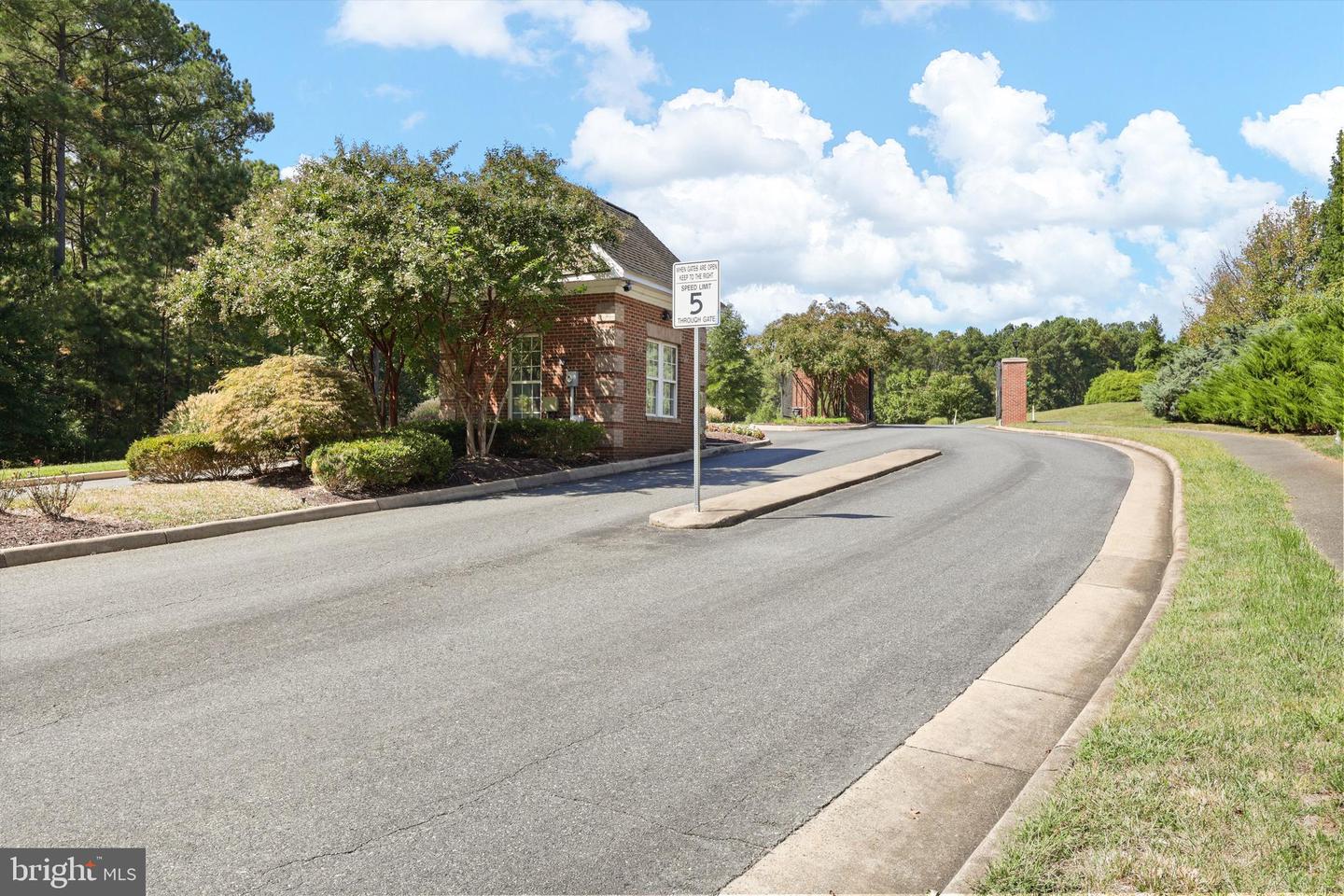 5417 E RICH MOUNTAIN WAY, FREDERICKSBURG, Virginia 22407, 3 Bedrooms Bedrooms, ,4 BathroomsBathrooms,Residential,For sale,5417 E RICH MOUNTAIN WAY,VASP2036430 MLS # VASP2036430