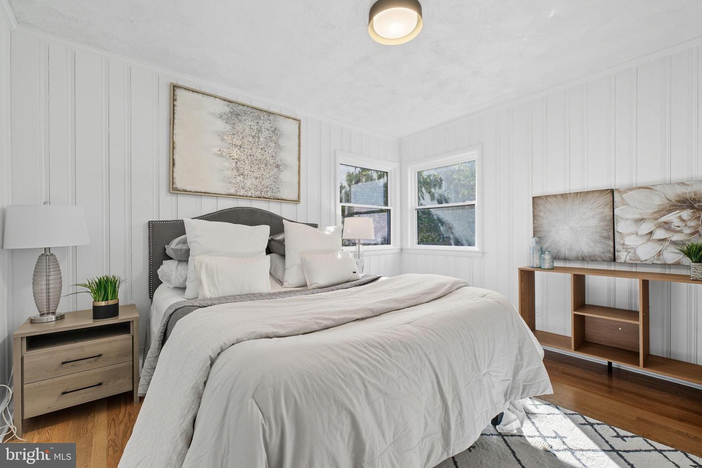 2539 GALLOWS RD, DUNN LORING, Virginia 22027, 5 Bedrooms Bedrooms, 8 Rooms Rooms,3 BathroomsBathrooms,Residential,For sale,2539 GALLOWS RD,VAFX2268848 MLS # VAFX2268848