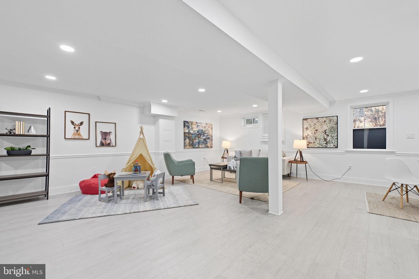 2539 GALLOWS RD, DUNN LORING, Virginia 22027, 5 Bedrooms Bedrooms, 8 Rooms Rooms,3 BathroomsBathrooms,Residential,For sale,2539 GALLOWS RD,VAFX2268848 MLS # VAFX2268848