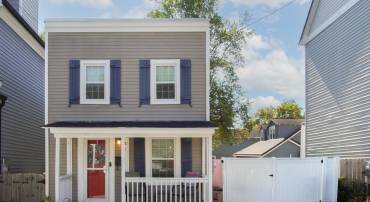 306 PITT ST, FREDERICKSBURG, Virginia 22401, 2 Bedrooms Bedrooms, 4 Rooms Rooms,1 BathroomBathrooms,Residential,For sale,306 PITT ST,VAFB2009006 MLS # VAFB2009006
