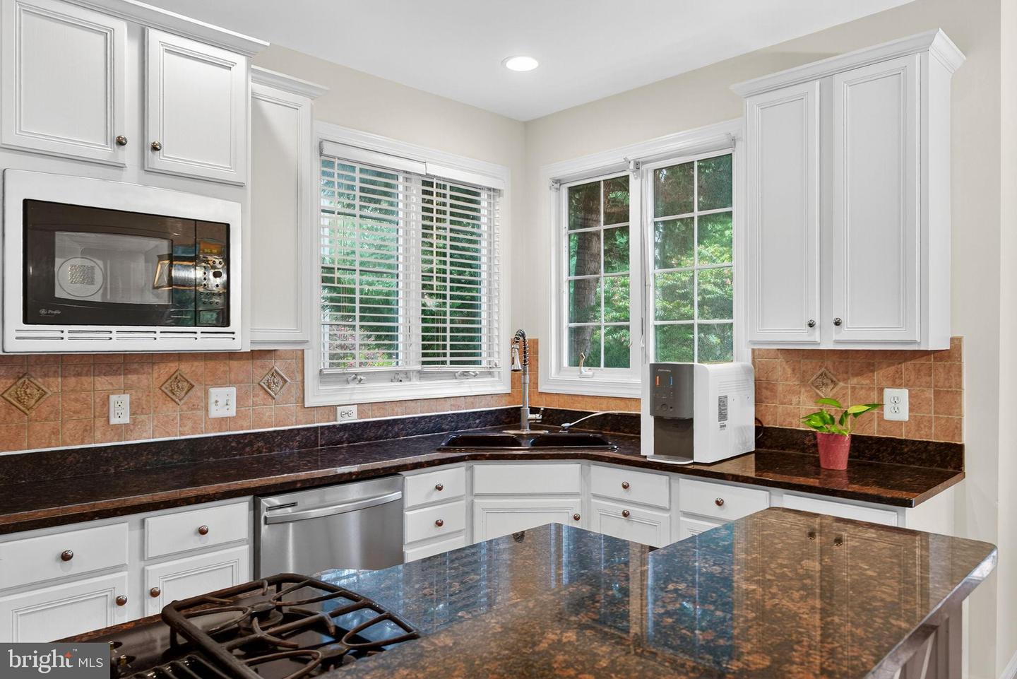 44021 RIVERPOINT DR, LEESBURG, Virginia 20176, 4 Bedrooms Bedrooms, 9 Rooms Rooms,4 BathroomsBathrooms,Residential,For sale,44021 RIVERPOINT DR,VALO2103640 MLS # VALO2103640 44021 RIVERPOINT DR, LEESBURG, Virginia 20176, 4 Bedrooms Bedrooms, 9 Rooms Rooms,4 BathroomsBathrooms,Residential,For sale,44021 RIVERPOINT DR,VALO2103640 MLS # VALO2103640