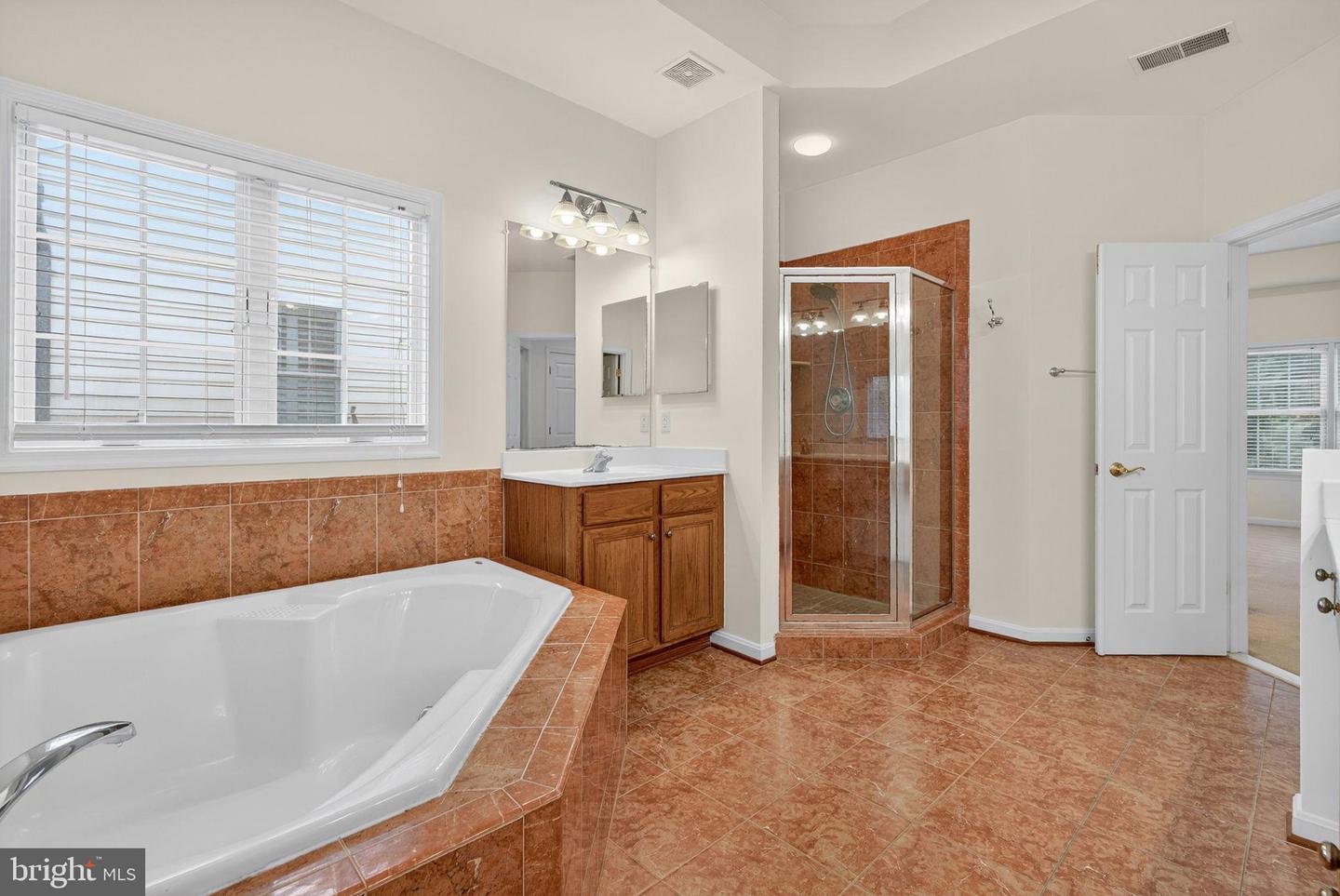 44021 RIVERPOINT DR, LEESBURG, Virginia 20176, 4 Bedrooms Bedrooms, 9 Rooms Rooms,4 BathroomsBathrooms,Residential,For sale,44021 RIVERPOINT DR,VALO2103640 MLS # VALO2103640 44021 RIVERPOINT DR, LEESBURG, Virginia 20176, 4 Bedrooms Bedrooms, 9 Rooms Rooms,4 BathroomsBathrooms,Residential,For sale,44021 RIVERPOINT DR,VALO2103640 MLS # VALO2103640