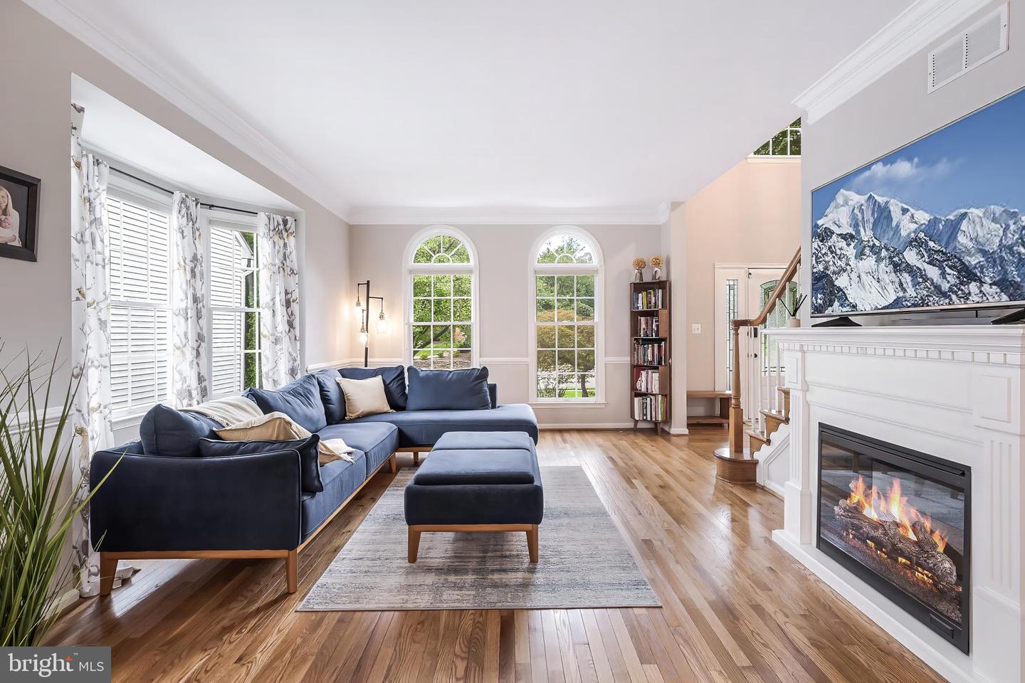 1319 GATESMEADOW WAY, RESTON, Virginia 20194, 4 Bedrooms Bedrooms, ,2 BathroomsBathrooms,Residential,For sale,1319 GATESMEADOW WAY,VAFX2268178 MLS # VAFX2268178