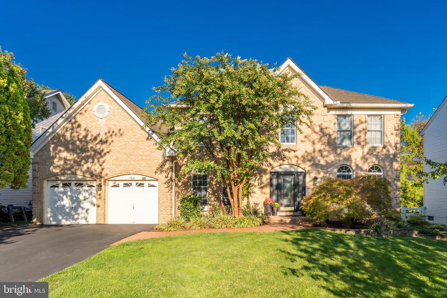 1319 GATESMEADOW WAY, RESTON, Virginia 20194, 4 Bedrooms Bedrooms, ,2 BathroomsBathrooms,Residential,For sale,1319 GATESMEADOW WAY,VAFX2268178 MLS # VAFX2268178