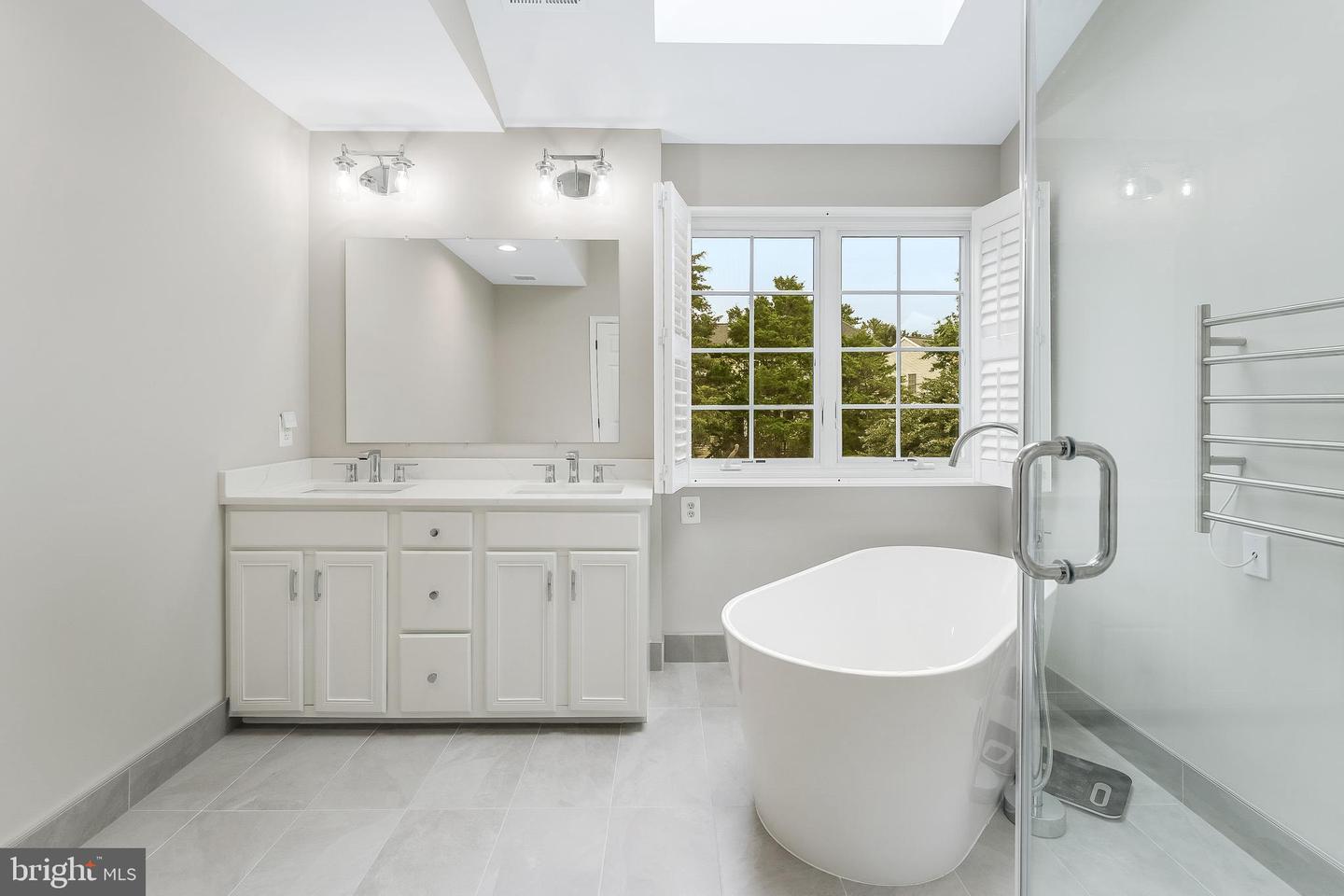 1319 GATESMEADOW WAY, RESTON, Virginia 20194, 4 Bedrooms Bedrooms, ,2 BathroomsBathrooms,Residential,For sale,1319 GATESMEADOW WAY,VAFX2268178 MLS # VAFX2268178