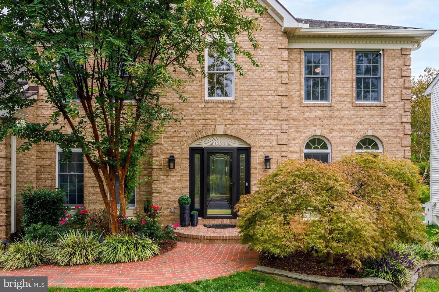 1319 GATESMEADOW WAY, RESTON, Virginia 20194, 4 Bedrooms Bedrooms, ,2 BathroomsBathrooms,Residential,For sale,1319 GATESMEADOW WAY,VAFX2268178 MLS # VAFX2268178