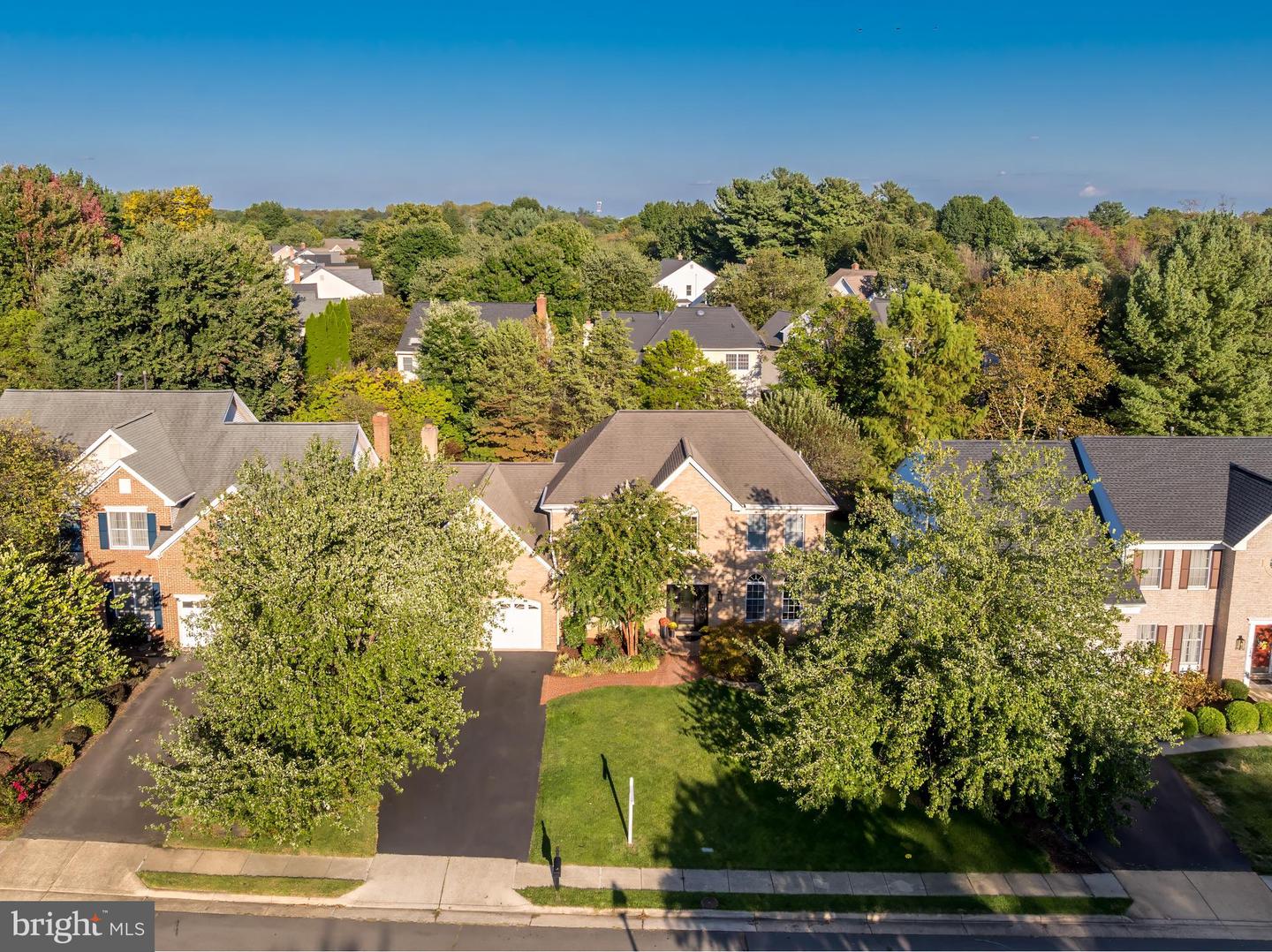 1319 GATESMEADOW WAY, RESTON, Virginia 20194, 4 Bedrooms Bedrooms, ,2 BathroomsBathrooms,Residential,For sale,1319 GATESMEADOW WAY,VAFX2268178 MLS # VAFX2268178