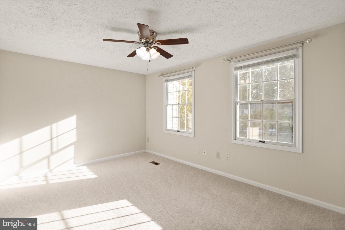 8560 KOLUDER CT, LORTON, Virginia 22079, 2 Bedrooms Bedrooms, ,2 BathroomsBathrooms,Residential,For sale,8560 KOLUDER CT,VAFX2268228 MLS # VAFX2268228