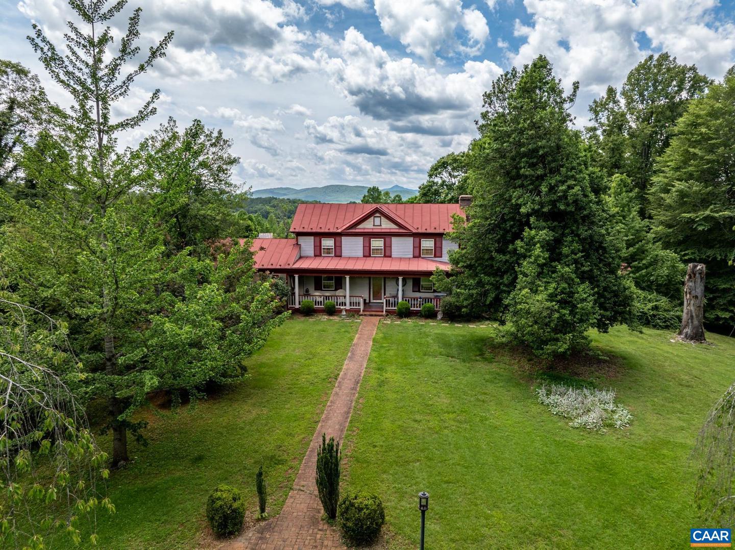 9290 OLD GREEN MOUNTAIN RD, ESMONT, Virginia 22937, 3 Bedrooms Bedrooms, ,2 BathroomsBathrooms,Residential,For sale,9290 OLD GREEN MOUNTAIN RD,669178 MLS # 669178
