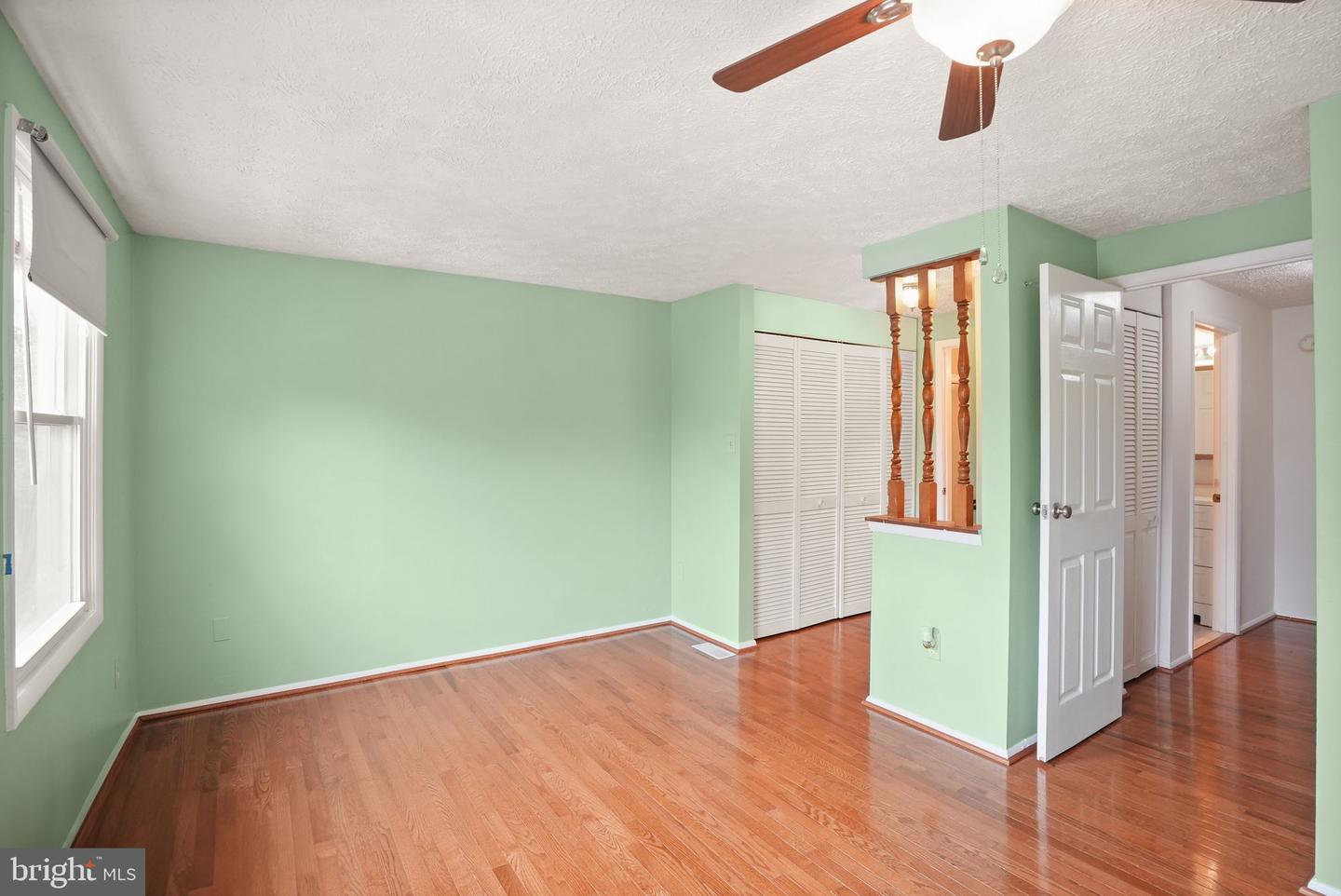 735 BRETHOUR CT #4, STERLING, Virginia 20164, 2 Bedrooms Bedrooms, ,2 BathroomsBathrooms,Residential,For sale,735 BRETHOUR CT #4,VALO2107224 MLS # VALO2107224