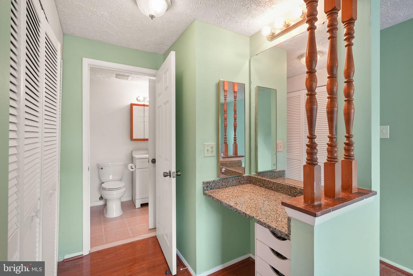 735 BRETHOUR CT #4, STERLING, Virginia 20164, 2 Bedrooms Bedrooms, ,2 BathroomsBathrooms,Residential,For sale,735 BRETHOUR CT #4,VALO2107224 MLS # VALO2107224