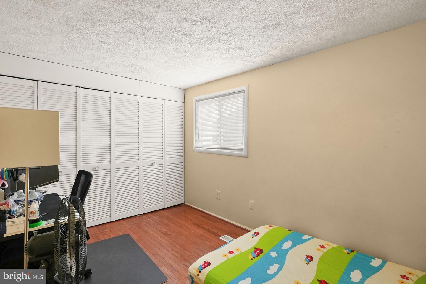 735 BRETHOUR CT #4, STERLING, Virginia 20164, 2 Bedrooms Bedrooms, ,2 BathroomsBathrooms,Residential,For sale,735 BRETHOUR CT #4,VALO2107224 MLS # VALO2107224