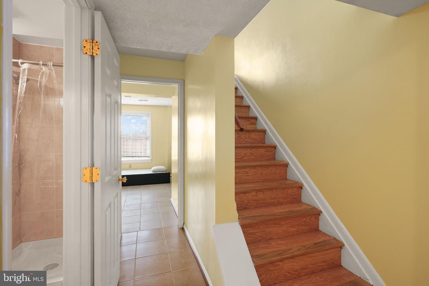 735 BRETHOUR CT #4, STERLING, Virginia 20164, 2 Bedrooms Bedrooms, ,2 BathroomsBathrooms,Residential,For sale,735 BRETHOUR CT #4,VALO2107224 MLS # VALO2107224