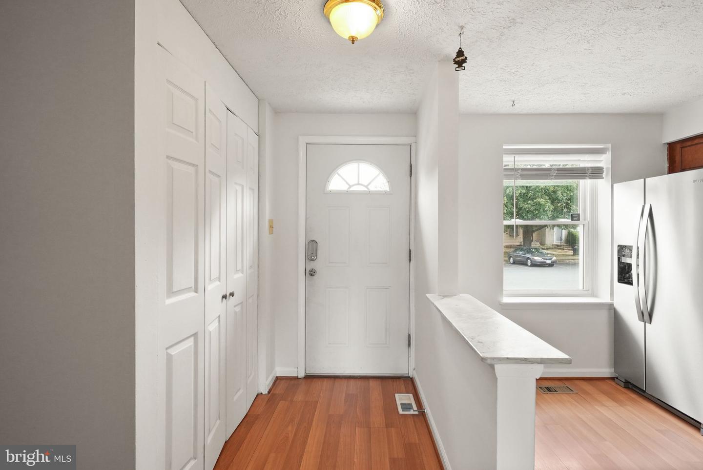 735 BRETHOUR CT #4, STERLING, Virginia 20164, 2 Bedrooms Bedrooms, ,2 BathroomsBathrooms,Residential,For sale,735 BRETHOUR CT #4,VALO2107224 MLS # VALO2107224