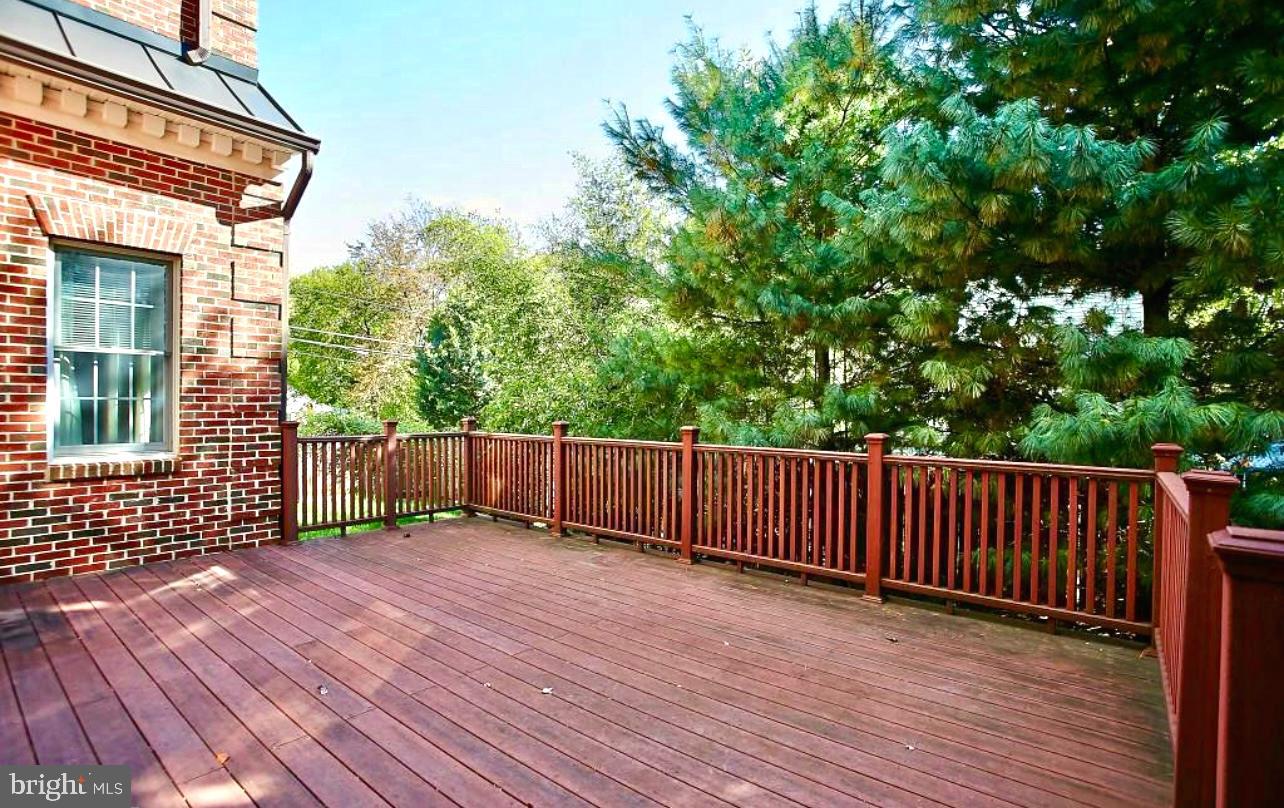 3221 ANNANDALE RD, FALLS CHURCH, Virginia 22042, 6 Bedrooms Bedrooms, ,5 BathroomsBathrooms,Residential,For sale,3221 ANNANDALE RD,VAFX2268488 MLS # VAFX2268488