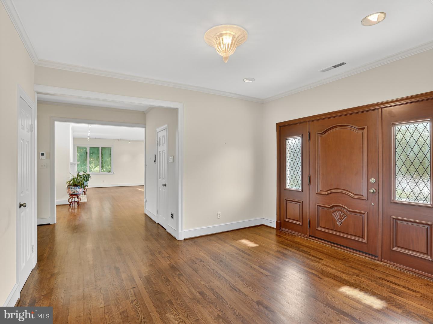 1209 ALDEBARAN DR, MCLEAN, Virginia 22101, 7 Bedrooms Bedrooms, ,5 BathroomsBathrooms,Residential,For sale,1209 ALDEBARAN DR,VAFX2268622 MLS # VAFX2268622