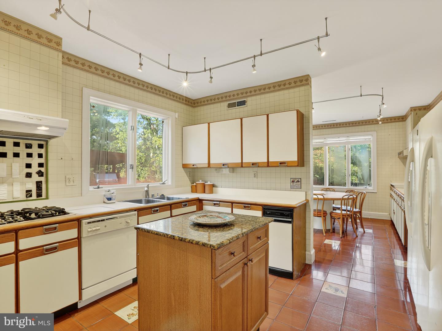1209 ALDEBARAN DR, MCLEAN, Virginia 22101, 7 Bedrooms Bedrooms, ,5 BathroomsBathrooms,Residential,For sale,1209 ALDEBARAN DR,VAFX2268622 MLS # VAFX2268622