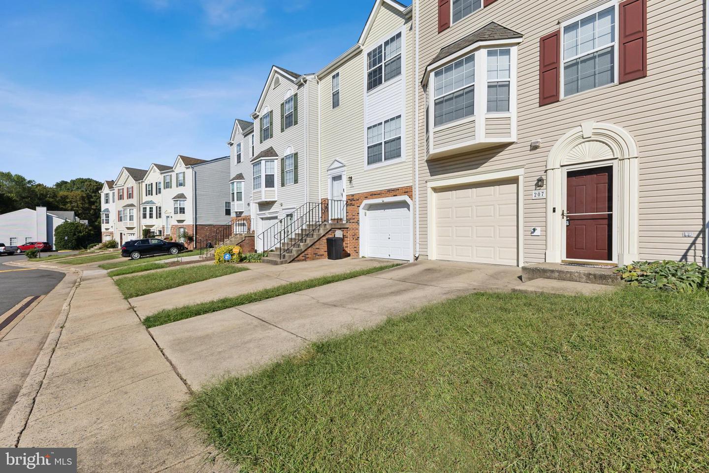 207 WIMBELDON CT #210, STAFFORD, Virginia 22556, 3 Bedrooms Bedrooms, ,2 BathroomsBathrooms,Residential,For sale,207 WIMBELDON CT #210,VAST2042878 MLS # VAST2042878