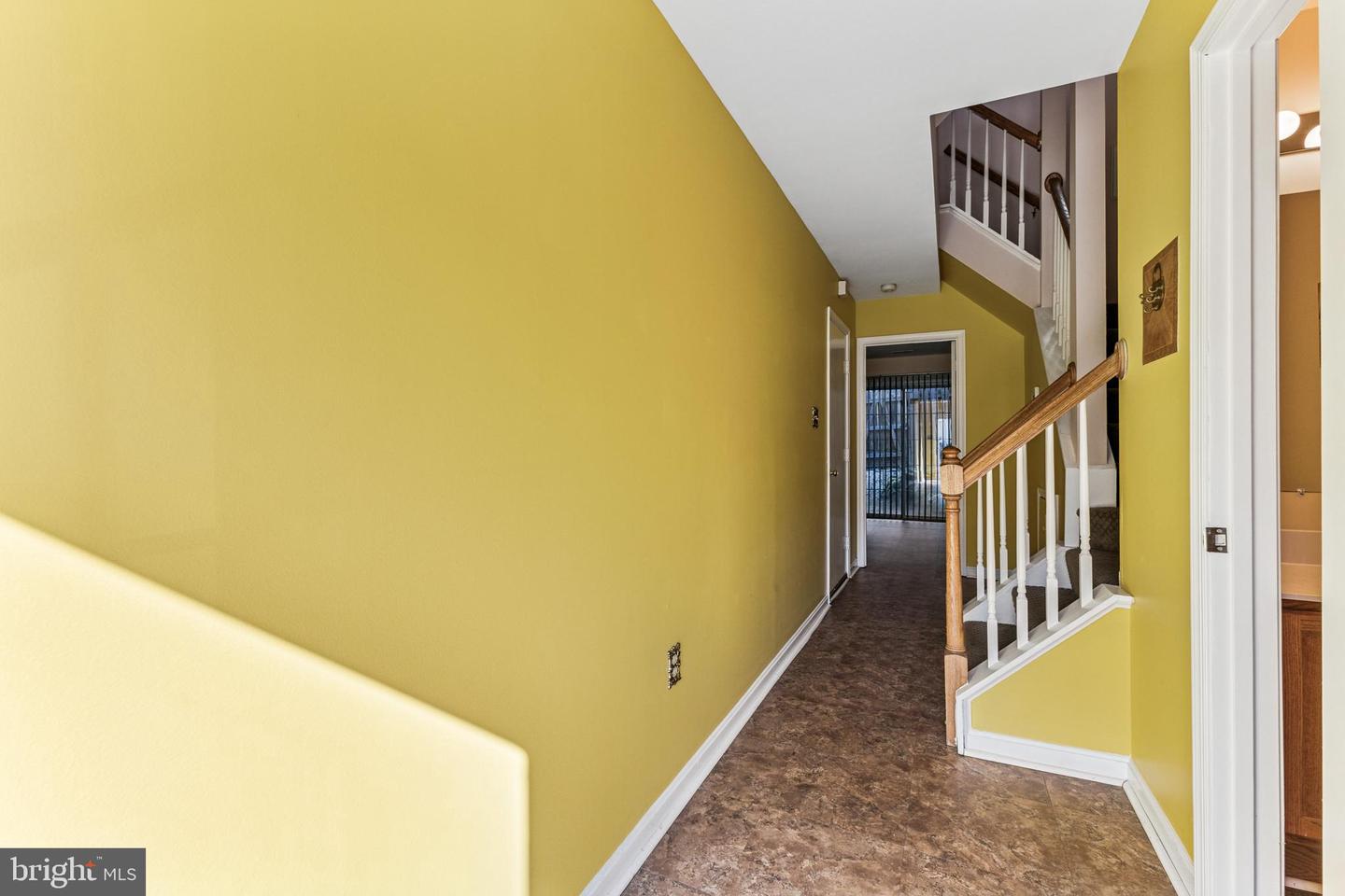 207 WIMBELDON CT #210, STAFFORD, Virginia 22556, 3 Bedrooms Bedrooms, ,2 BathroomsBathrooms,Residential,For sale,207 WIMBELDON CT #210,VAST2042878 MLS # VAST2042878