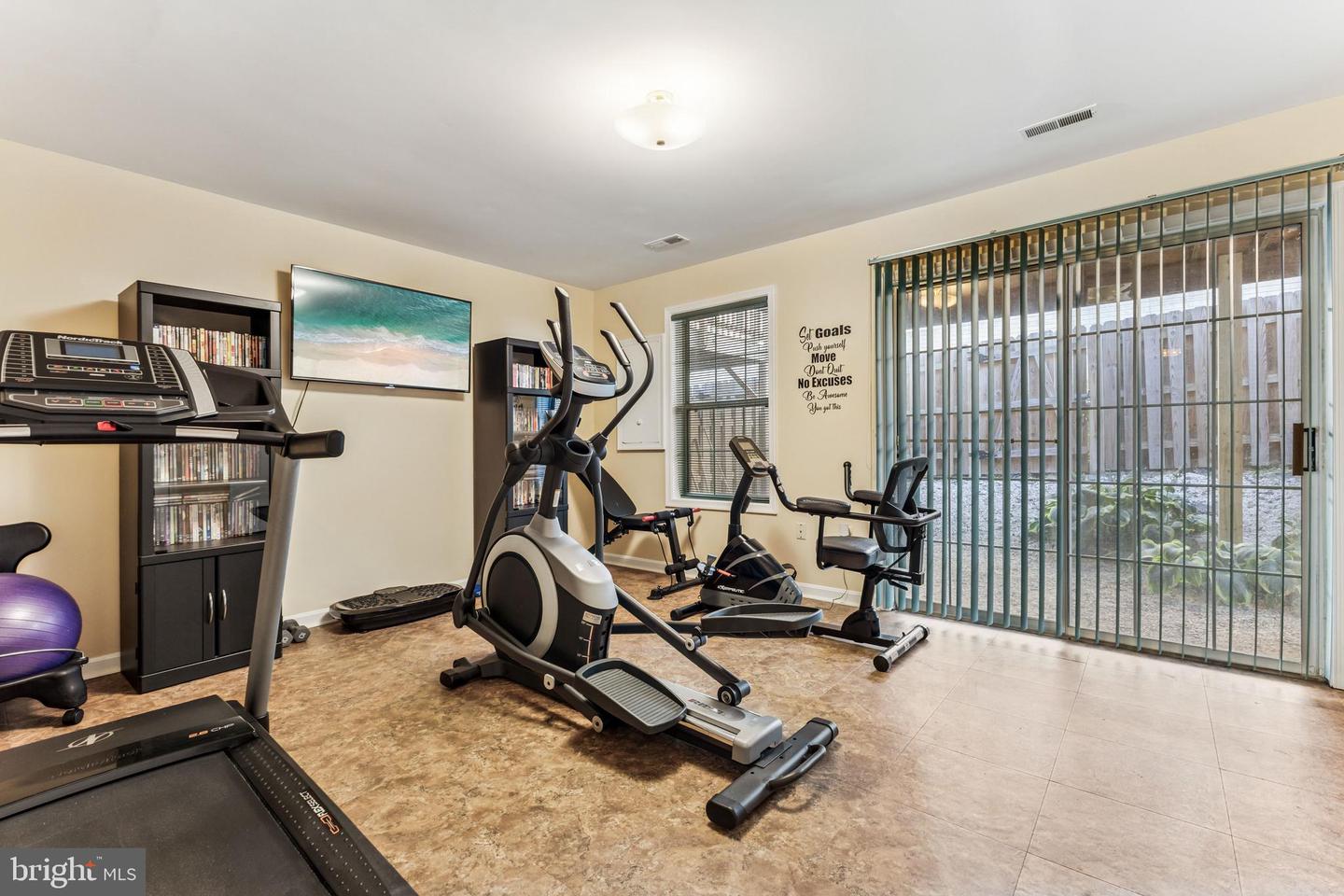 207 WIMBELDON CT #210, STAFFORD, Virginia 22556, 3 Bedrooms Bedrooms, ,2 BathroomsBathrooms,Residential,For sale,207 WIMBELDON CT #210,VAST2042878 MLS # VAST2042878
