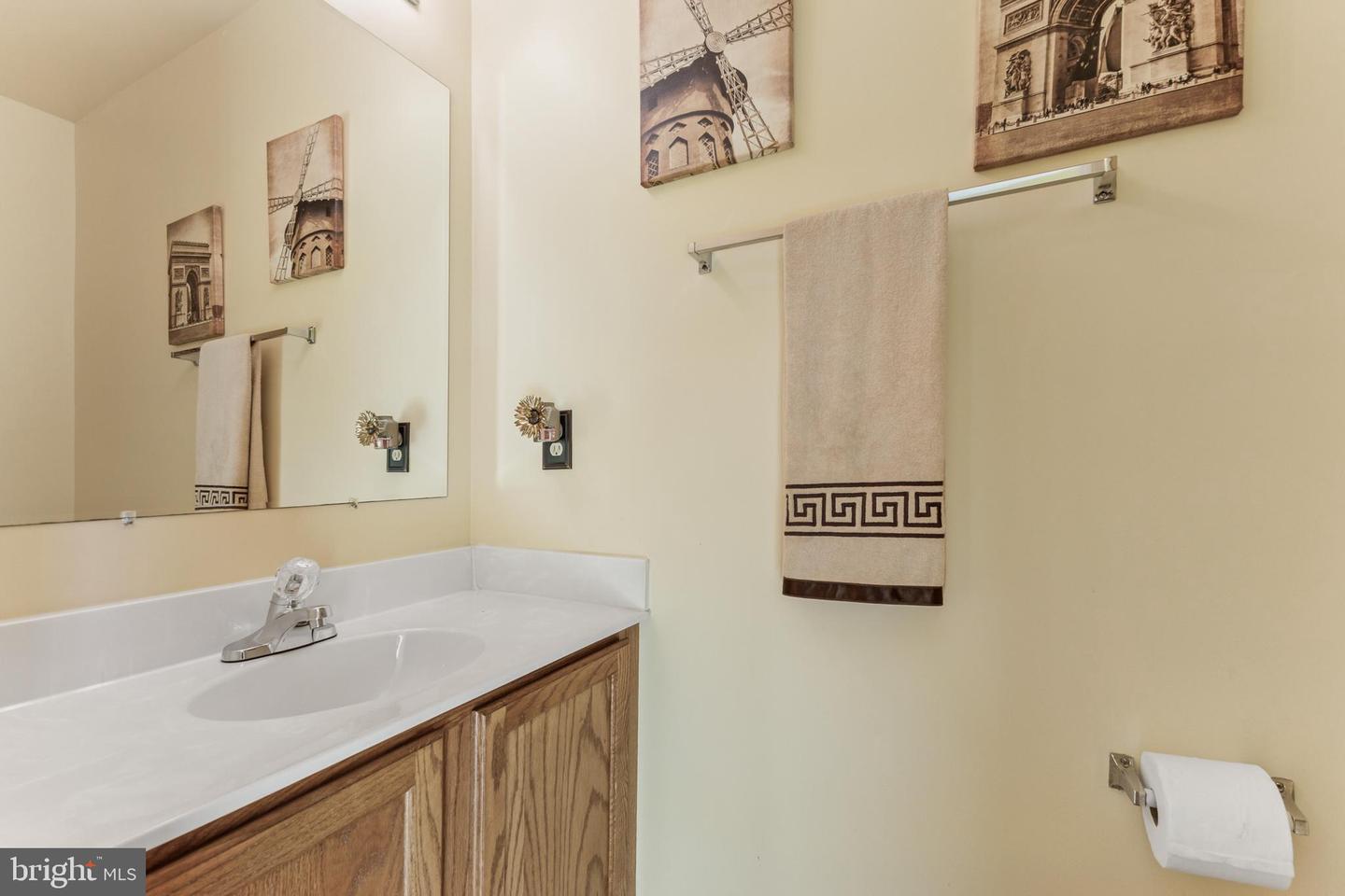 207 WIMBELDON CT #210, STAFFORD, Virginia 22556, 3 Bedrooms Bedrooms, ,2 BathroomsBathrooms,Residential,For sale,207 WIMBELDON CT #210,VAST2042878 MLS # VAST2042878