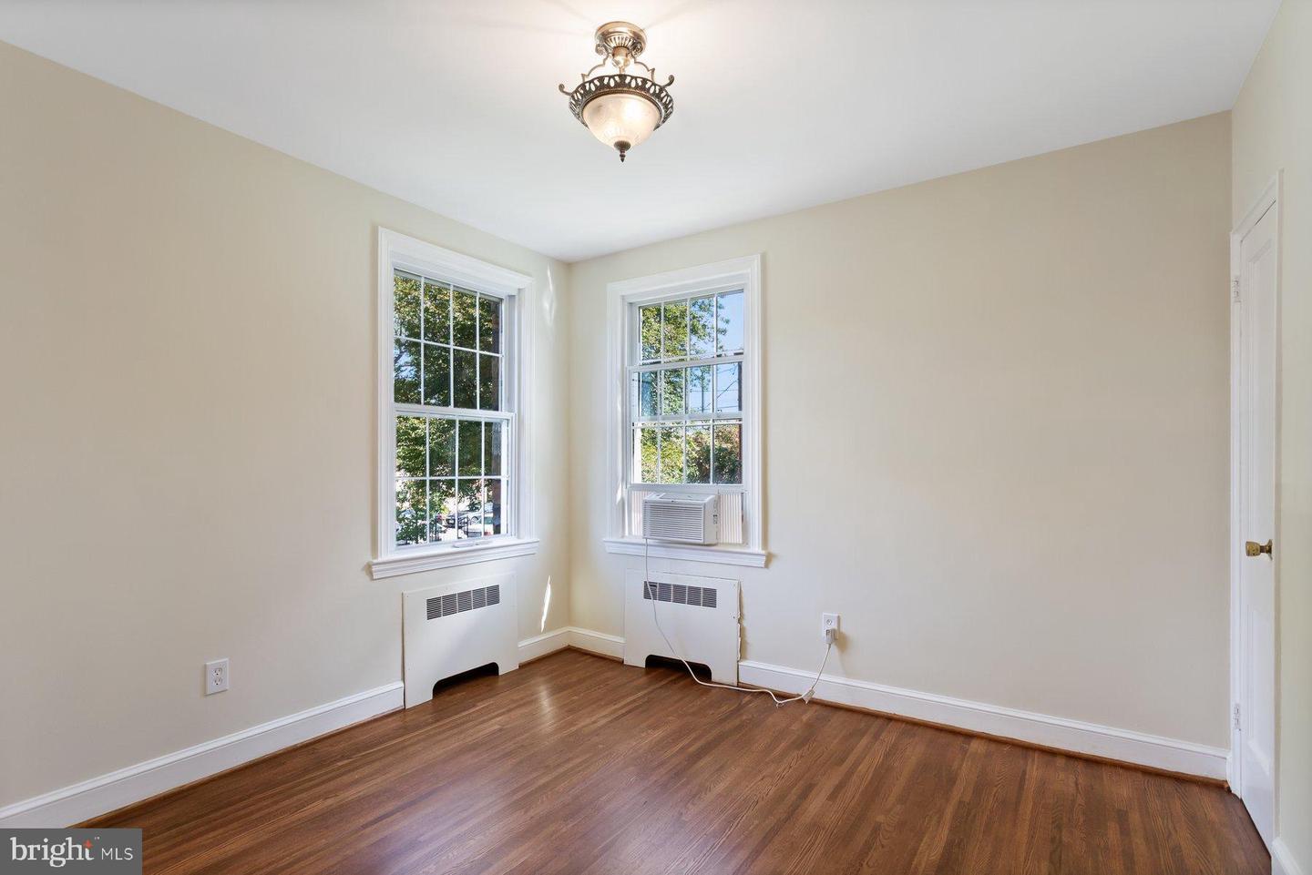 1428 OGLETHORPE ST NW, WASHINGTON, District Of Columbia 20011, 4 Bedrooms Bedrooms, ,3 BathroomsBathrooms,Residential,For sale,1428 OGLETHORPE ST NW,DCDC2223766 MLS # DCDC2223766