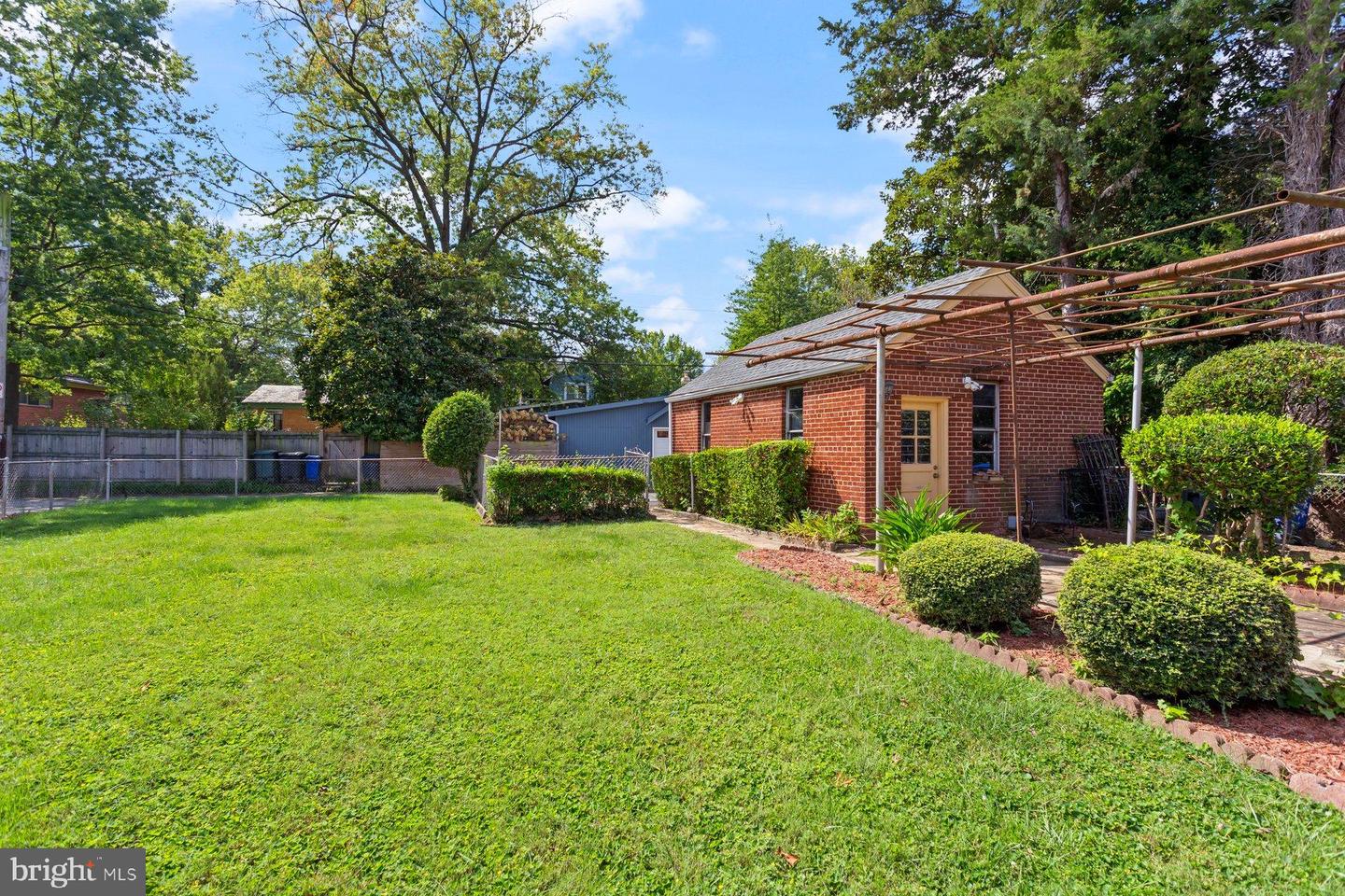 1428 OGLETHORPE ST NW, WASHINGTON, District Of Columbia 20011, 4 Bedrooms Bedrooms, ,3 BathroomsBathrooms,Residential,For sale,1428 OGLETHORPE ST NW,DCDC2223766 MLS # DCDC2223766