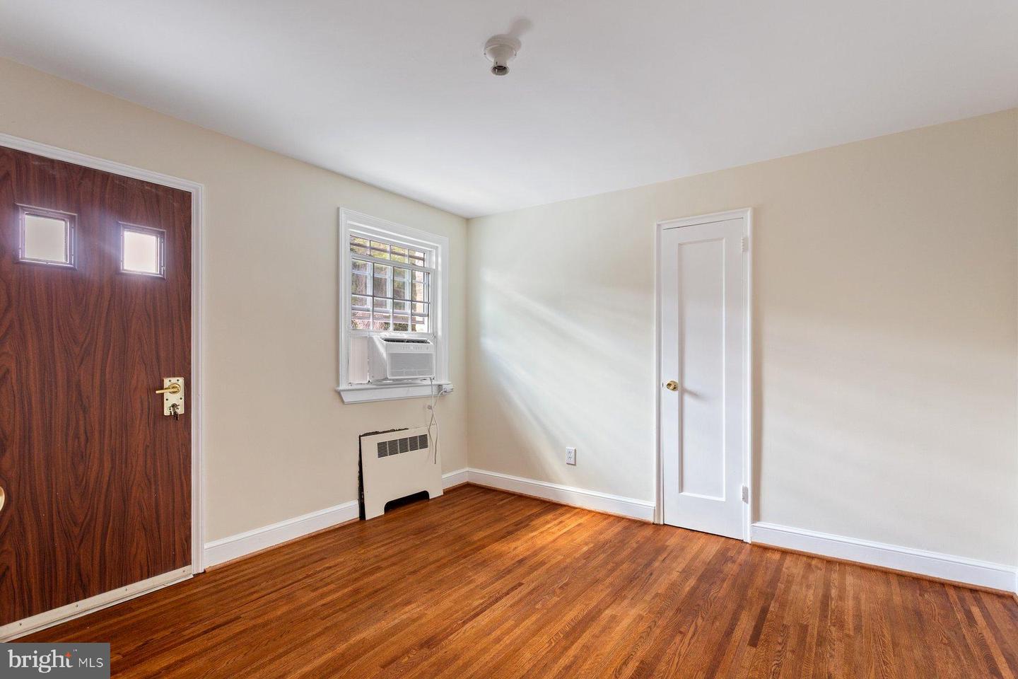 1428 OGLETHORPE ST NW, WASHINGTON, District Of Columbia 20011, 4 Bedrooms Bedrooms, ,3 BathroomsBathrooms,Residential,For sale,1428 OGLETHORPE ST NW,DCDC2223766 MLS # DCDC2223766