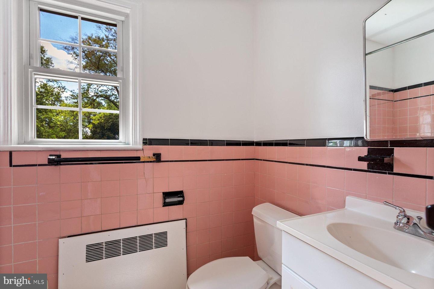 1428 OGLETHORPE ST NW, WASHINGTON, District Of Columbia 20011, 4 Bedrooms Bedrooms, ,3 BathroomsBathrooms,Residential,For sale,1428 OGLETHORPE ST NW,DCDC2223766 MLS # DCDC2223766