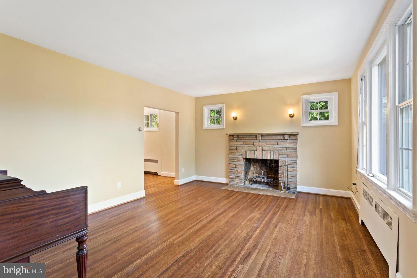 1428 OGLETHORPE ST NW, WASHINGTON, District Of Columbia 20011, 4 Bedrooms Bedrooms, ,3 BathroomsBathrooms,Residential,For sale,1428 OGLETHORPE ST NW,DCDC2223766 MLS # DCDC2223766