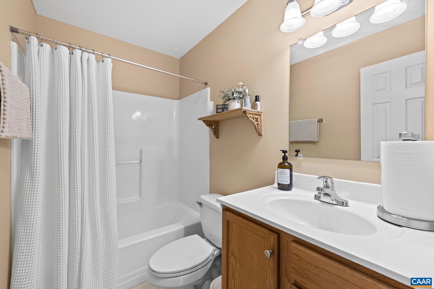 464 HUMMINGBIRD RD, SCOTTSVILLE, Virginia 24590, 3 Bedrooms Bedrooms, ,2 BathroomsBathrooms,Residential,For sale,464 HUMMINGBIRD RD,669275 MLS # 669275