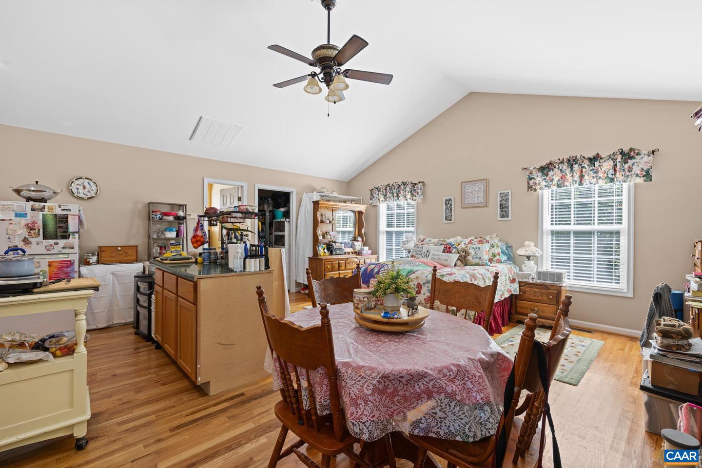 464 HUMMINGBIRD RD, SCOTTSVILLE, Virginia 24590, 3 Bedrooms Bedrooms, ,2 BathroomsBathrooms,Residential,For sale,464 HUMMINGBIRD RD,669275 MLS # 669275