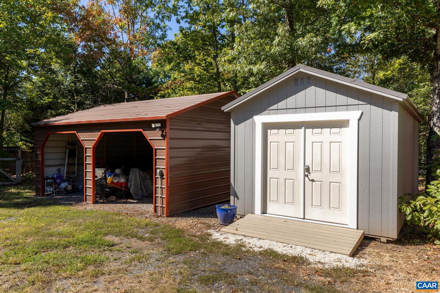 464 HUMMINGBIRD RD, SCOTTSVILLE, Virginia 24590, 3 Bedrooms Bedrooms, ,2 BathroomsBathrooms,Residential,For sale,464 HUMMINGBIRD RD,669275 MLS # 669275