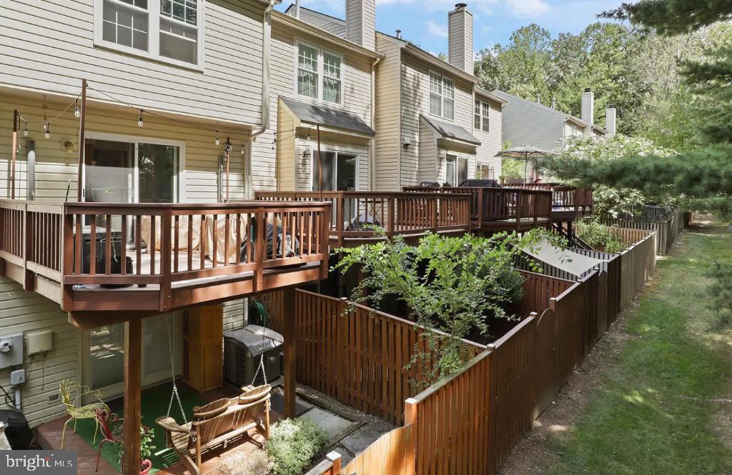 5680 WHITE DOVE LN, CLIFTON, Virginia 20124, 2 Bedrooms Bedrooms, ,3 BathroomsBathrooms,Residential,For sale,5680 WHITE DOVE LN,VAFX2268882 MLS # VAFX2268882