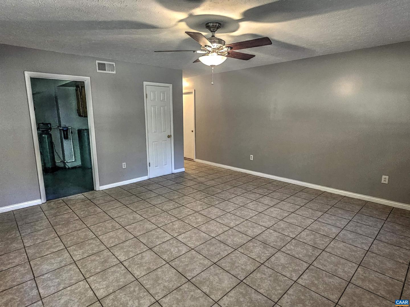 249 CATTLE SCALES RD, WAYNESBORO, Virginia 22980, 4 Bedrooms Bedrooms, ,2 BathroomsBathrooms,Residential,For sale,249 CATTLE SCALES RD,669266 MLS # 669266 249 CATTLE SCALES RD, WAYNESBORO, Virginia 22980, 4 Bedrooms Bedrooms, ,2 BathroomsBathrooms,Residential,For sale,249 CATTLE SCALES RD,669266 MLS # 669266