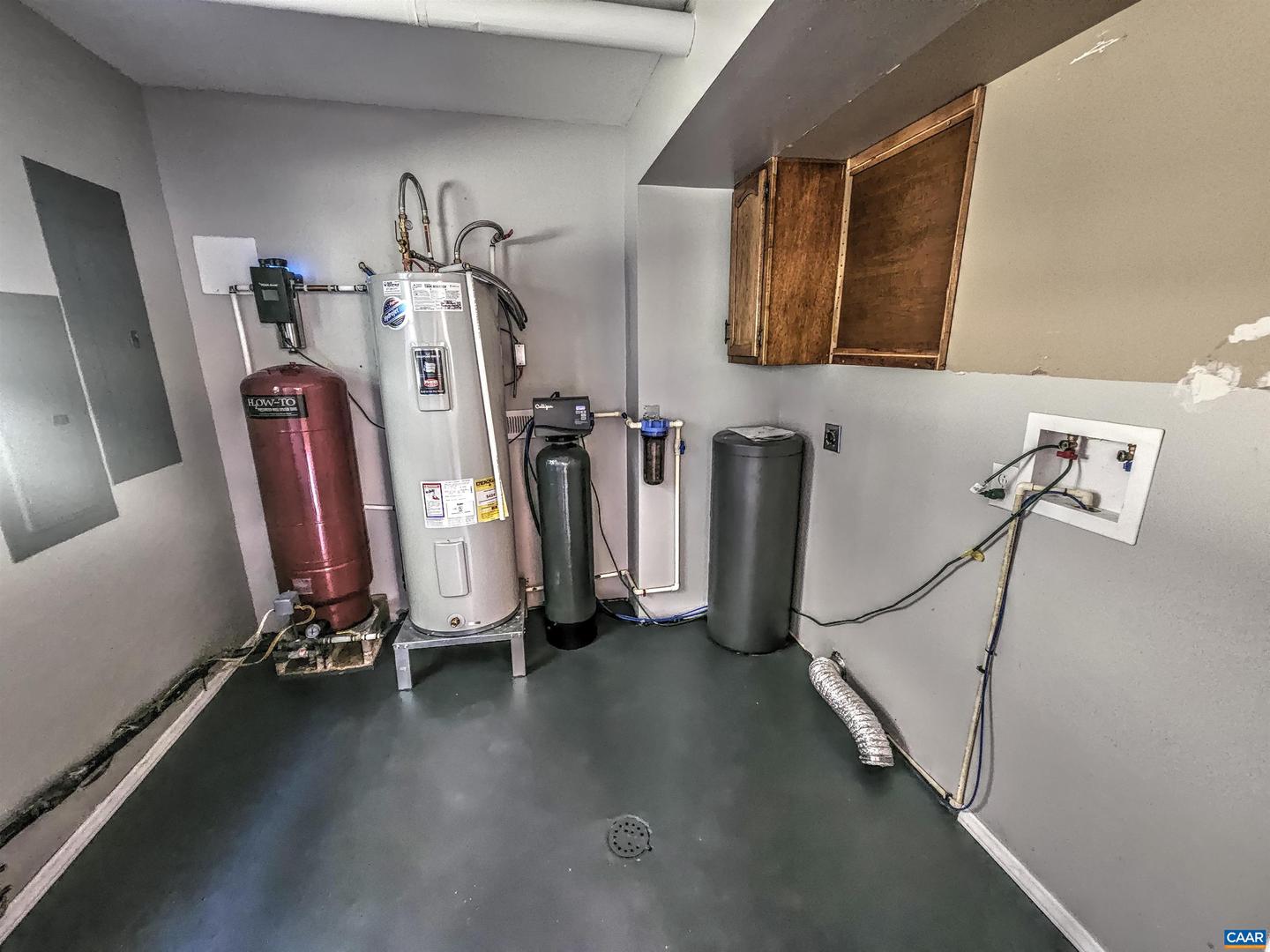 249 CATTLE SCALES RD, WAYNESBORO, Virginia 22980, 4 Bedrooms Bedrooms, ,2 BathroomsBathrooms,Residential,For sale,249 CATTLE SCALES RD,669266 MLS # 669266 249 CATTLE SCALES RD, WAYNESBORO, Virginia 22980, 4 Bedrooms Bedrooms, ,2 BathroomsBathrooms,Residential,For sale,249 CATTLE SCALES RD,669266 MLS # 669266