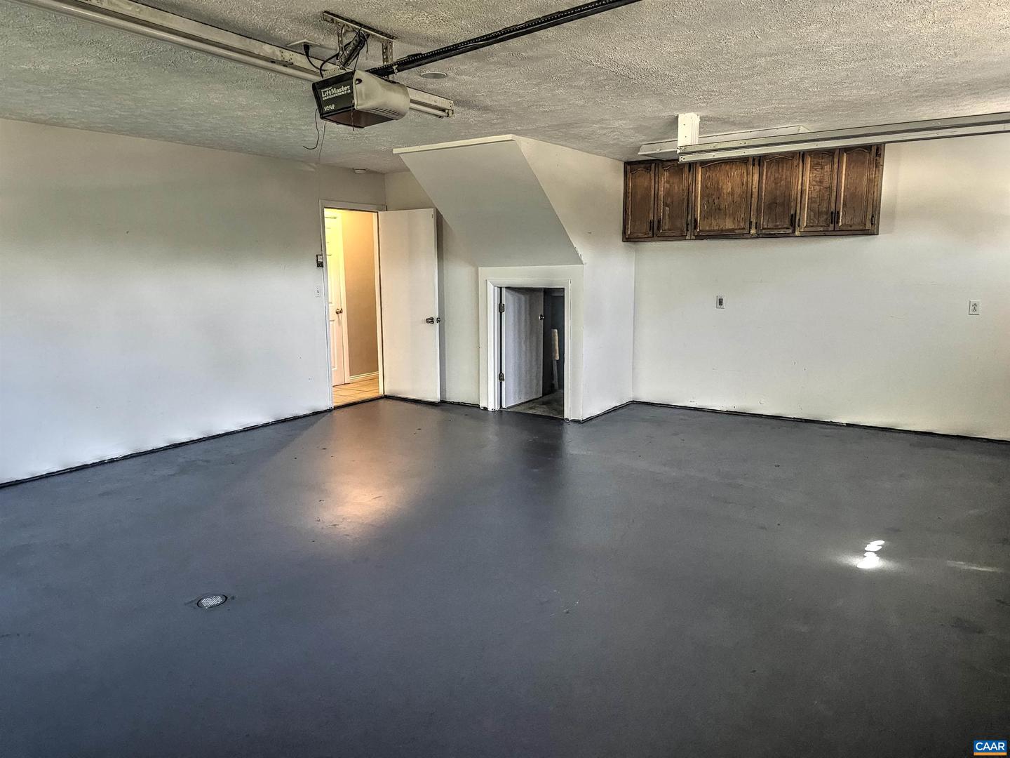 249 CATTLE SCALES RD, WAYNESBORO, Virginia 22980, 4 Bedrooms Bedrooms, ,2 BathroomsBathrooms,Residential,For sale,249 CATTLE SCALES RD,669266 MLS # 669266 249 CATTLE SCALES RD, WAYNESBORO, Virginia 22980, 4 Bedrooms Bedrooms, ,2 BathroomsBathrooms,Residential,For sale,249 CATTLE SCALES RD,669266 MLS # 669266