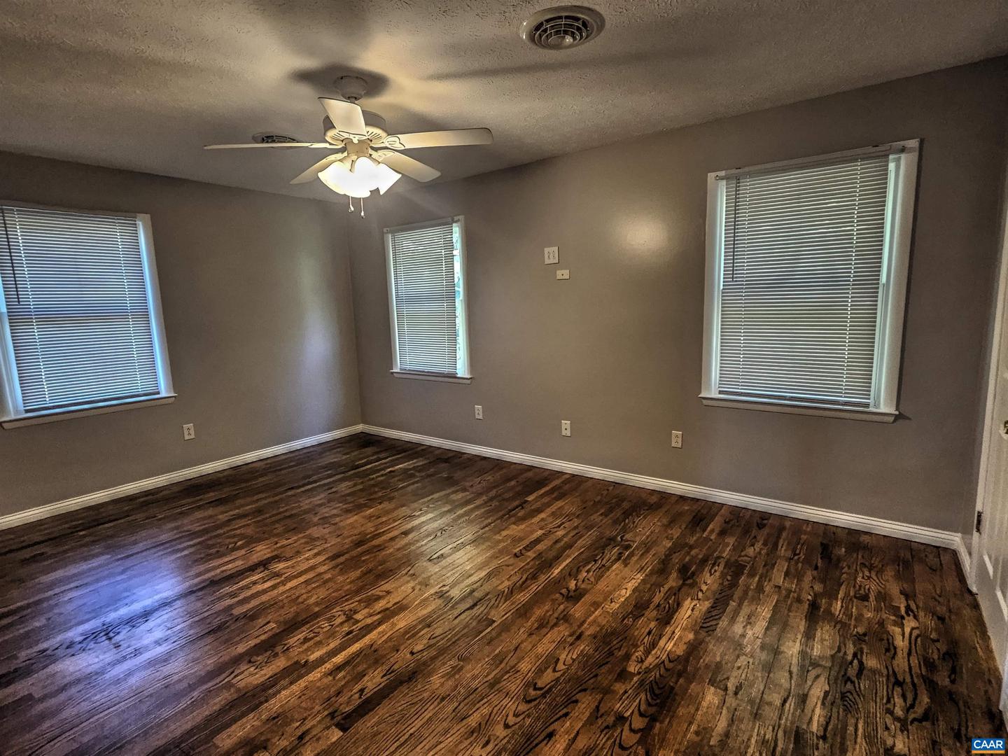 249 CATTLE SCALES RD, WAYNESBORO, Virginia 22980, 4 Bedrooms Bedrooms, ,2 BathroomsBathrooms,Residential,For sale,249 CATTLE SCALES RD,669266 MLS # 669266 249 CATTLE SCALES RD, WAYNESBORO, Virginia 22980, 4 Bedrooms Bedrooms, ,2 BathroomsBathrooms,Residential,For sale,249 CATTLE SCALES RD,669266 MLS # 669266