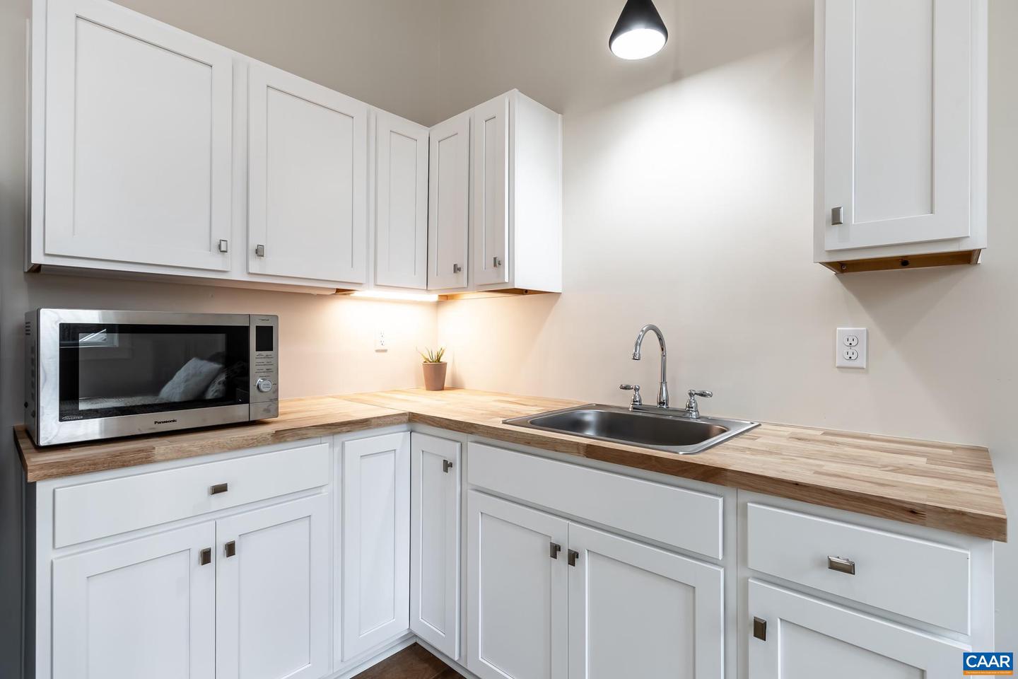 55 STONEY CREEK WEST, NELLYSFORD, Virginia 22958, 5 Bedrooms Bedrooms, ,3 BathroomsBathrooms,Residential,For sale,55 STONEY CREEK WEST,669273 MLS # 669273