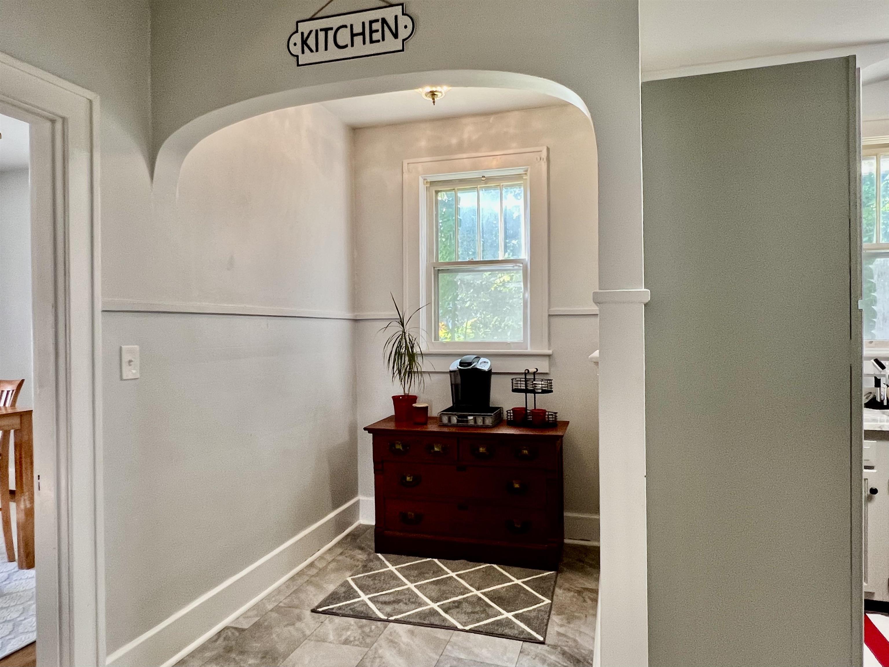 511 BOWLING ST, STAUNTON, Virginia 24401, 3 Bedrooms Bedrooms, ,1 BathroomBathrooms,Residential,511 BOWLING ST,669276 MLS # 669276