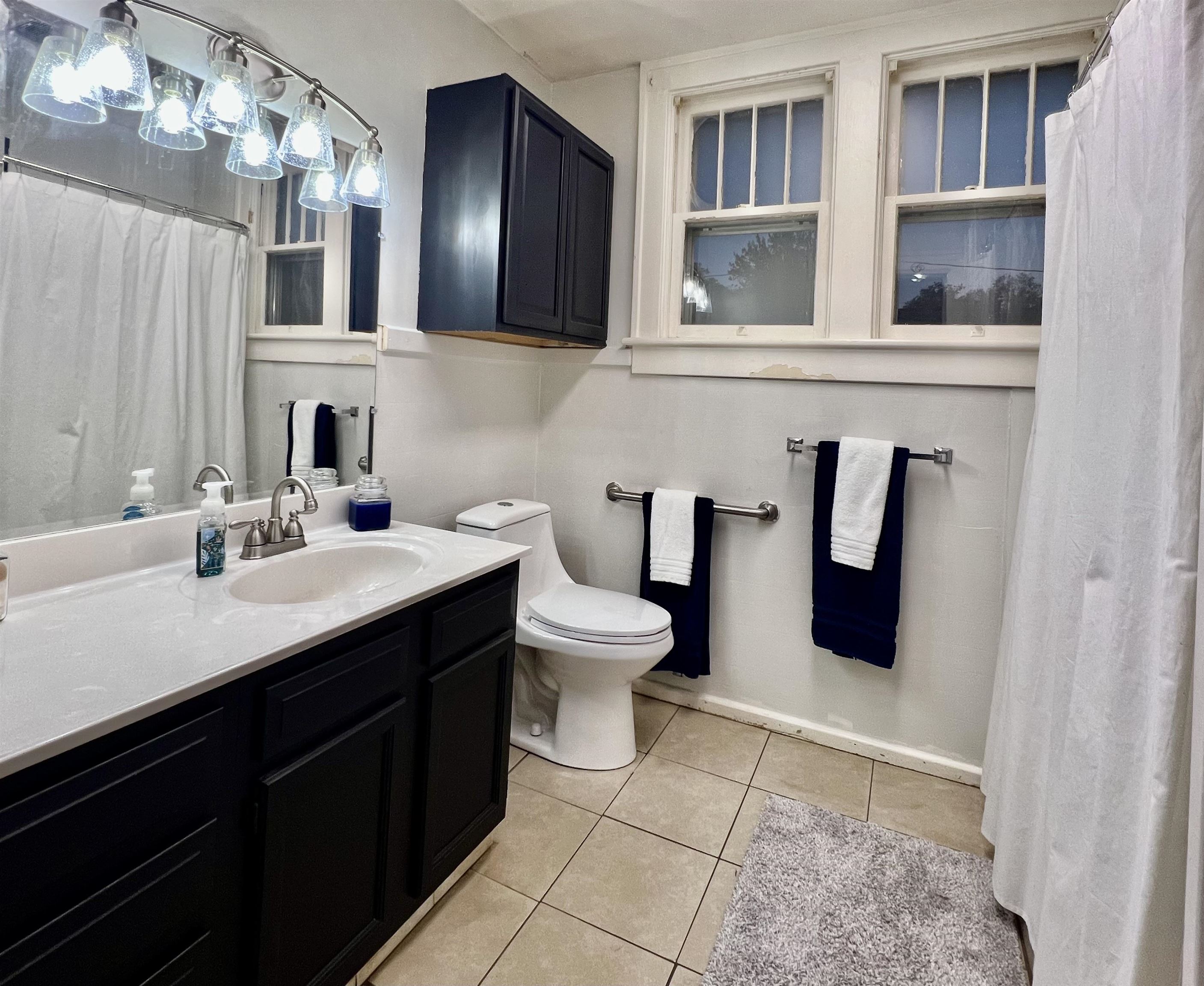 511 BOWLING ST, STAUNTON, Virginia 24401, 3 Bedrooms Bedrooms, ,1 BathroomBathrooms,Residential,511 BOWLING ST,669276 MLS # 669276