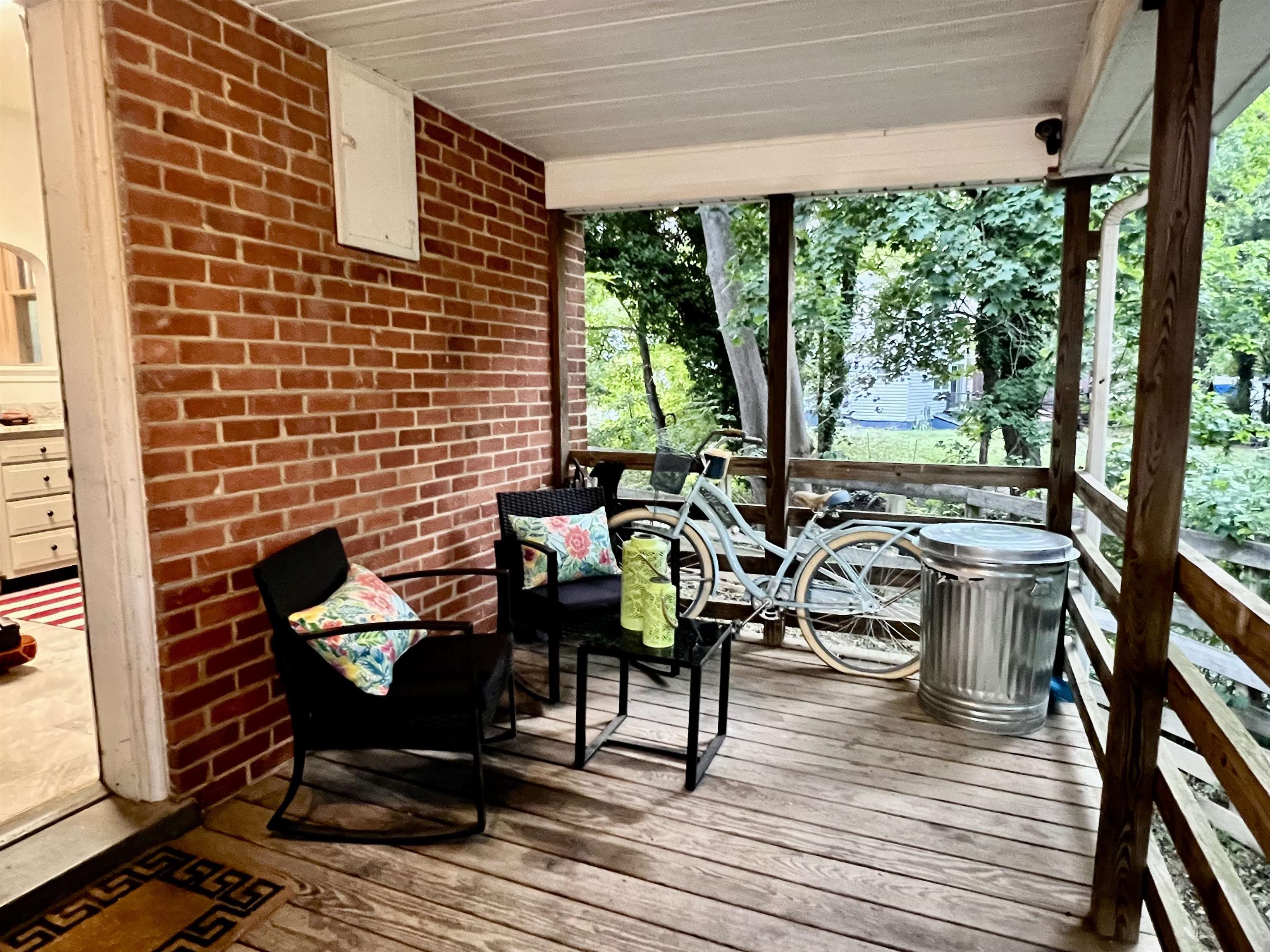 511 BOWLING ST, STAUNTON, Virginia 24401, 3 Bedrooms Bedrooms, ,1 BathroomBathrooms,Residential,511 BOWLING ST,669276 MLS # 669276